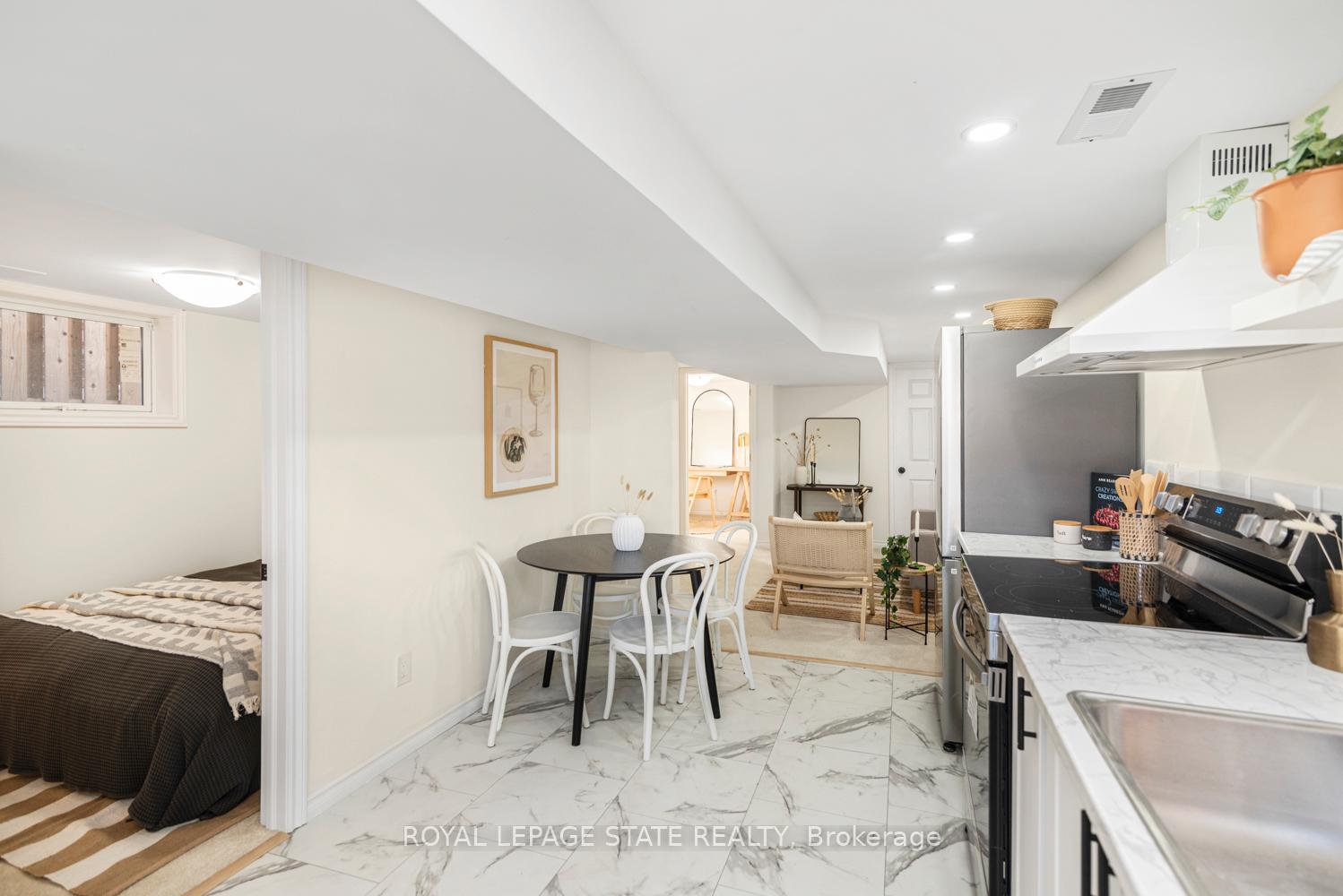 Photo 31 of 124 Harmony Avenue, Hamilton, Homeside — HOMEH