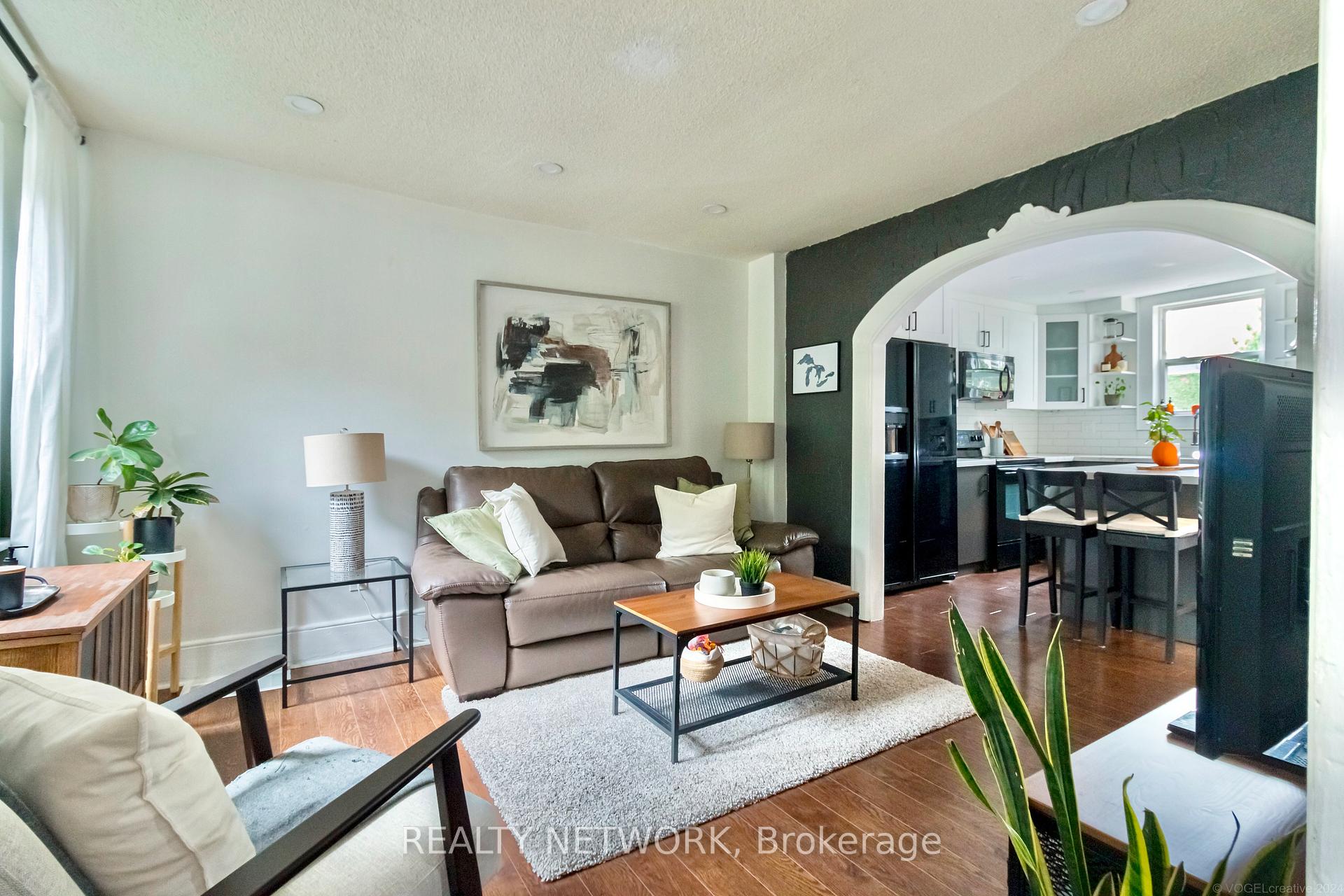 Photo 11 of 40 Hess Street N, Hamilton, Central — HOMEH
