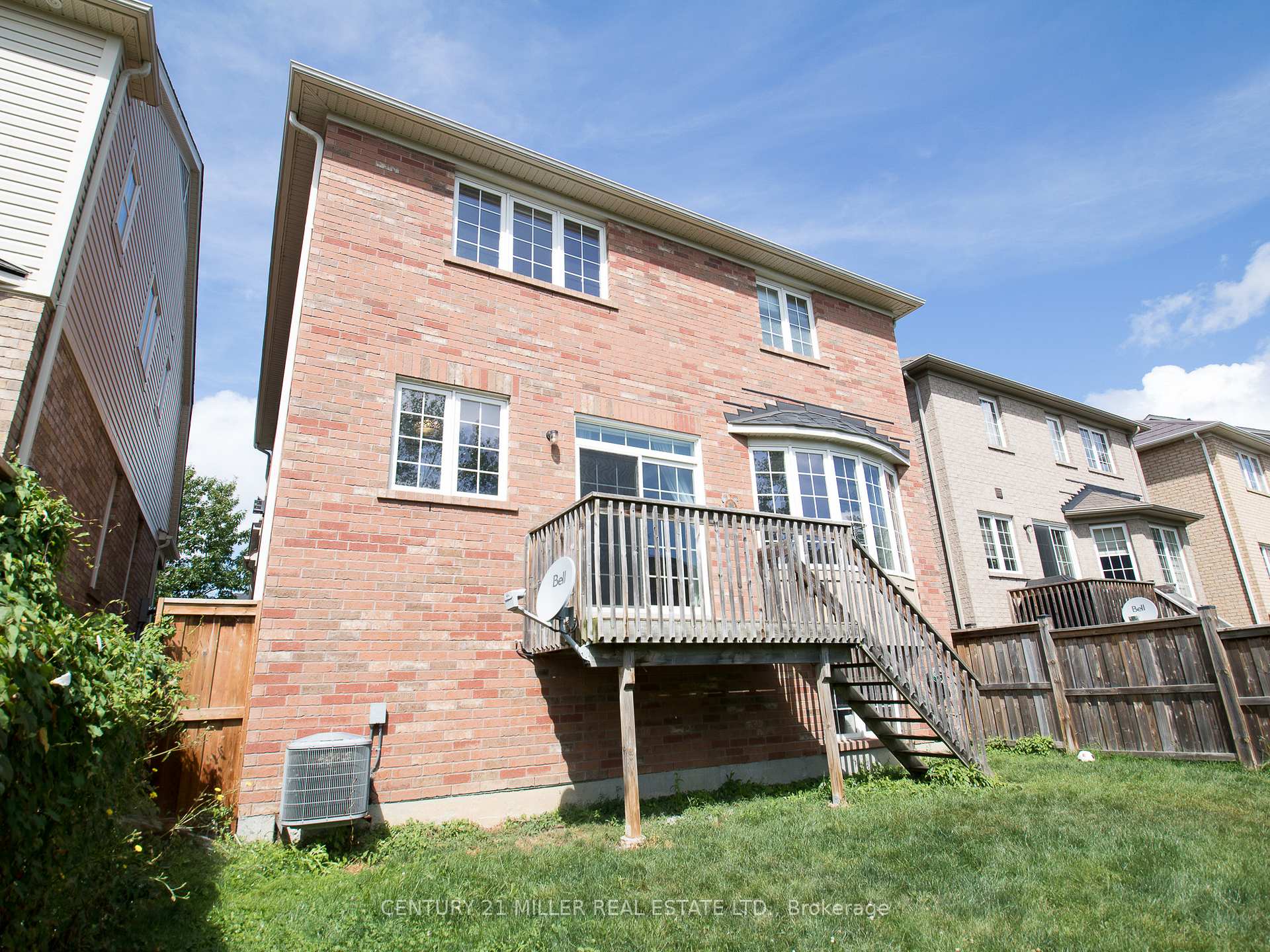 Photo 4 of 278 Montreal Circle, Hamilton, Winona Park — HOMEH