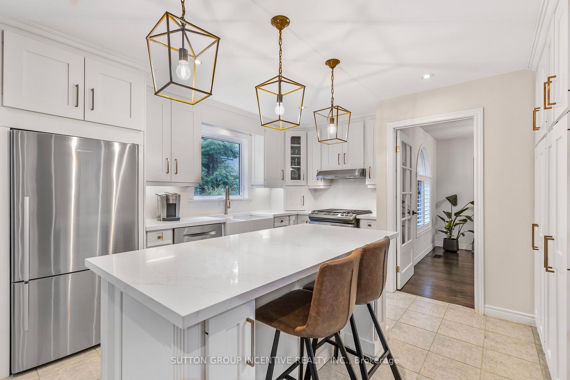 Photo 18 of 25 Silver Court, Hamilton, Waterdown — HOMEH