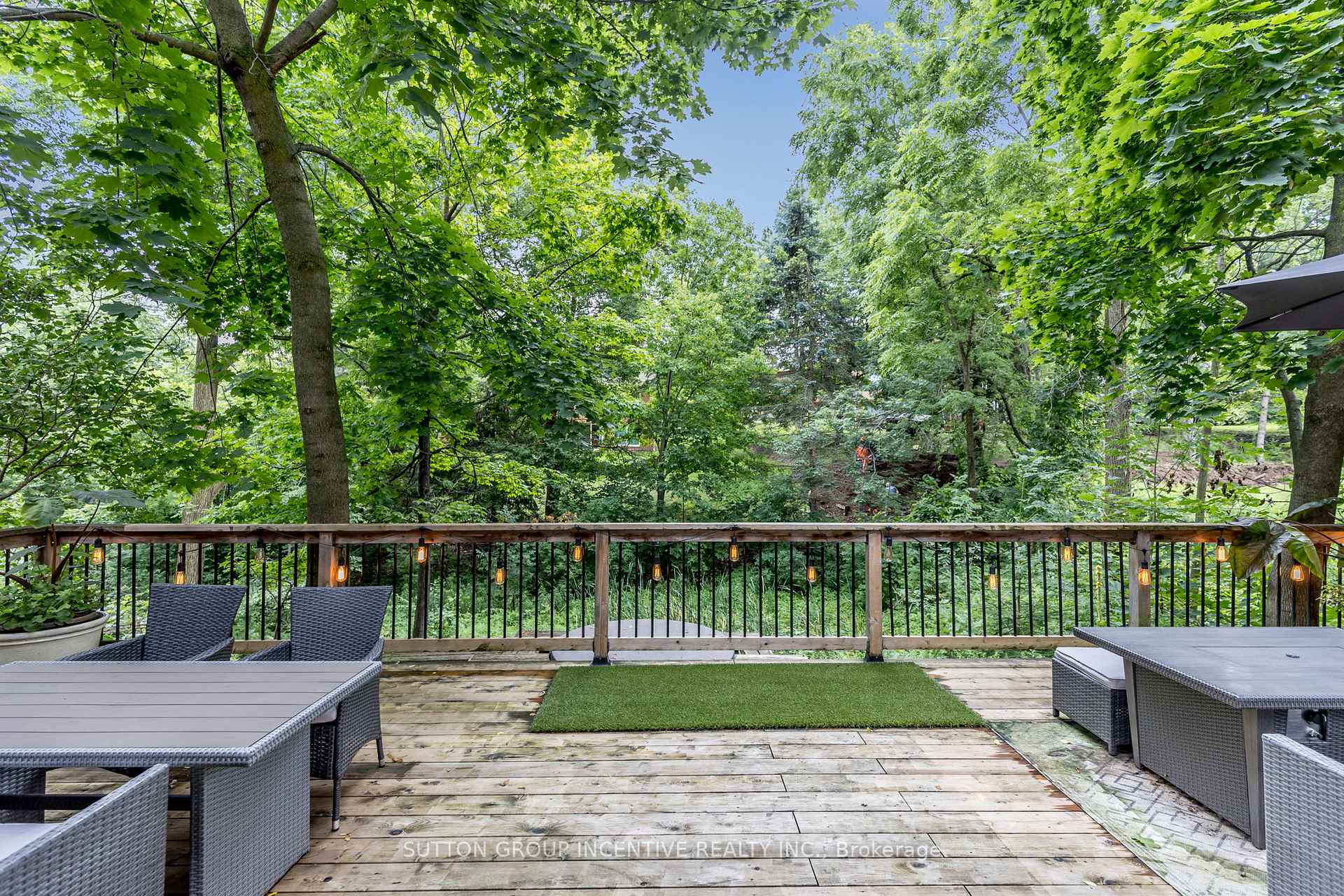 Photo 32 of 25 Silver Court, Hamilton, Waterdown — HOMEH
