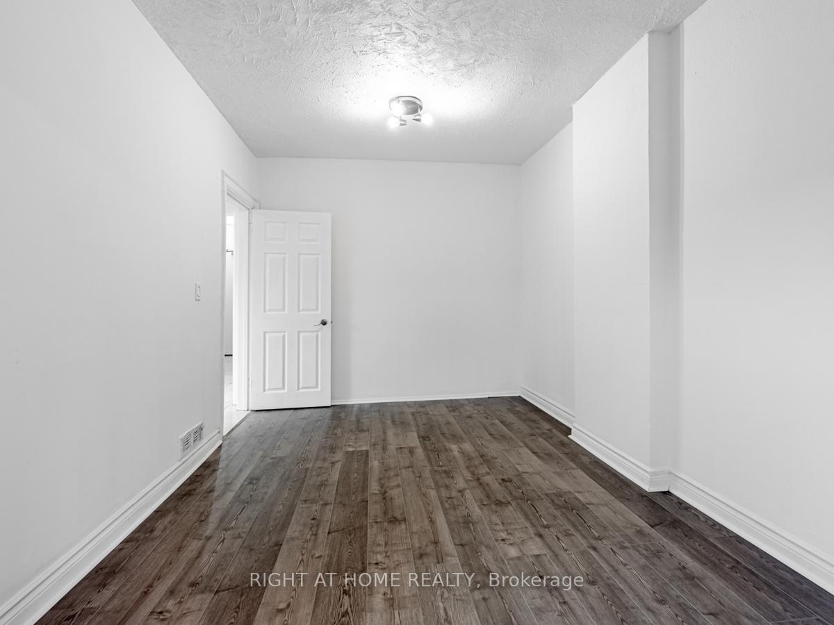 Photo 7 of 15 Regal Road, Toronto, Wychwood — HOMEH