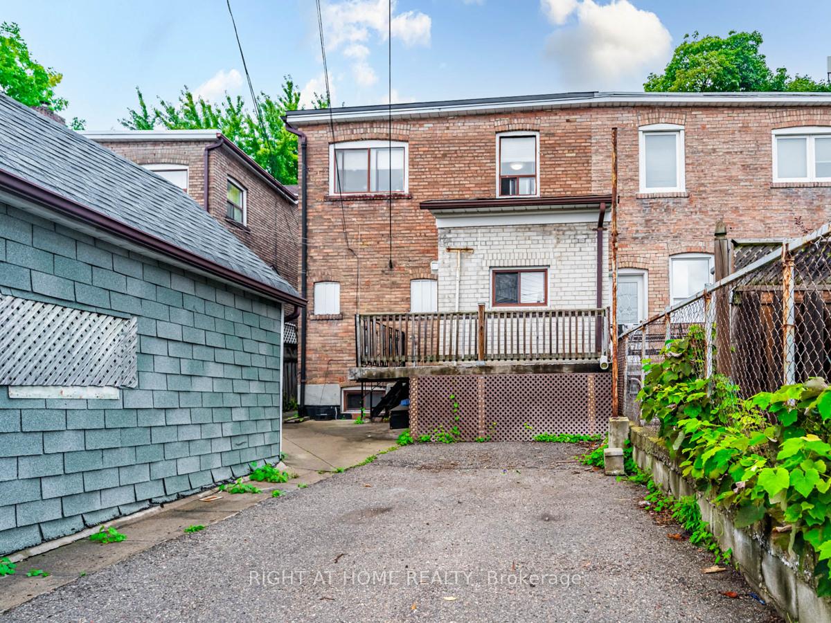 Photo 27 of 15 Regal Road, Toronto, Wychwood — HOMEH