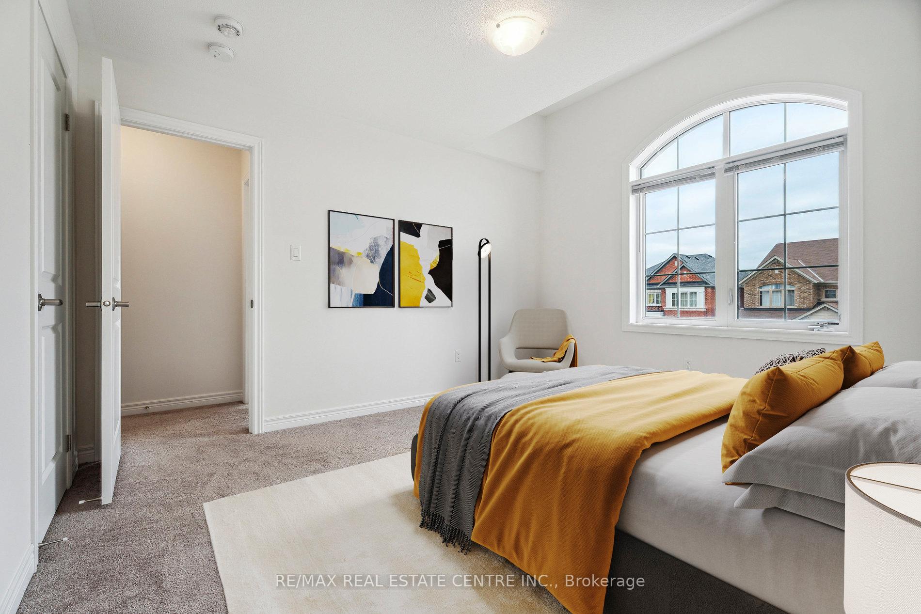 Photo 17 of 1042 Cole Street, Innisfil, Alcona — HOMEH
