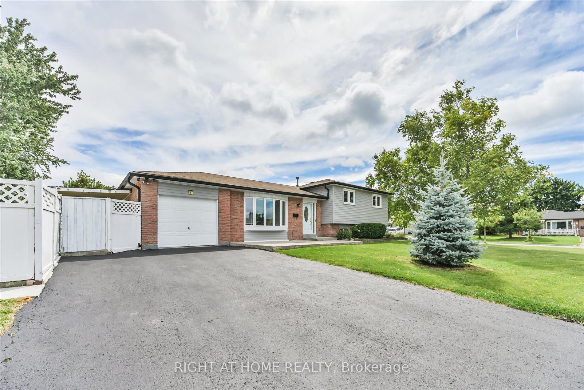 Photo 19 of 2 Gondola Crescent, Brampton, Northgate — HOMEH