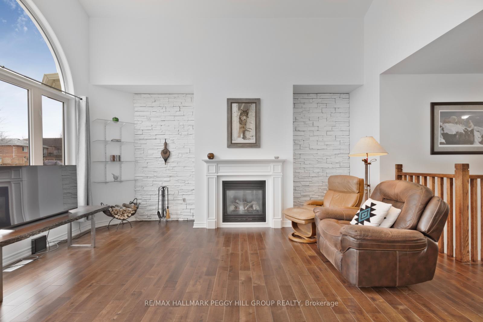 Photo 12 of 23 Christy Drive, Wasaga Beach — HOMEH