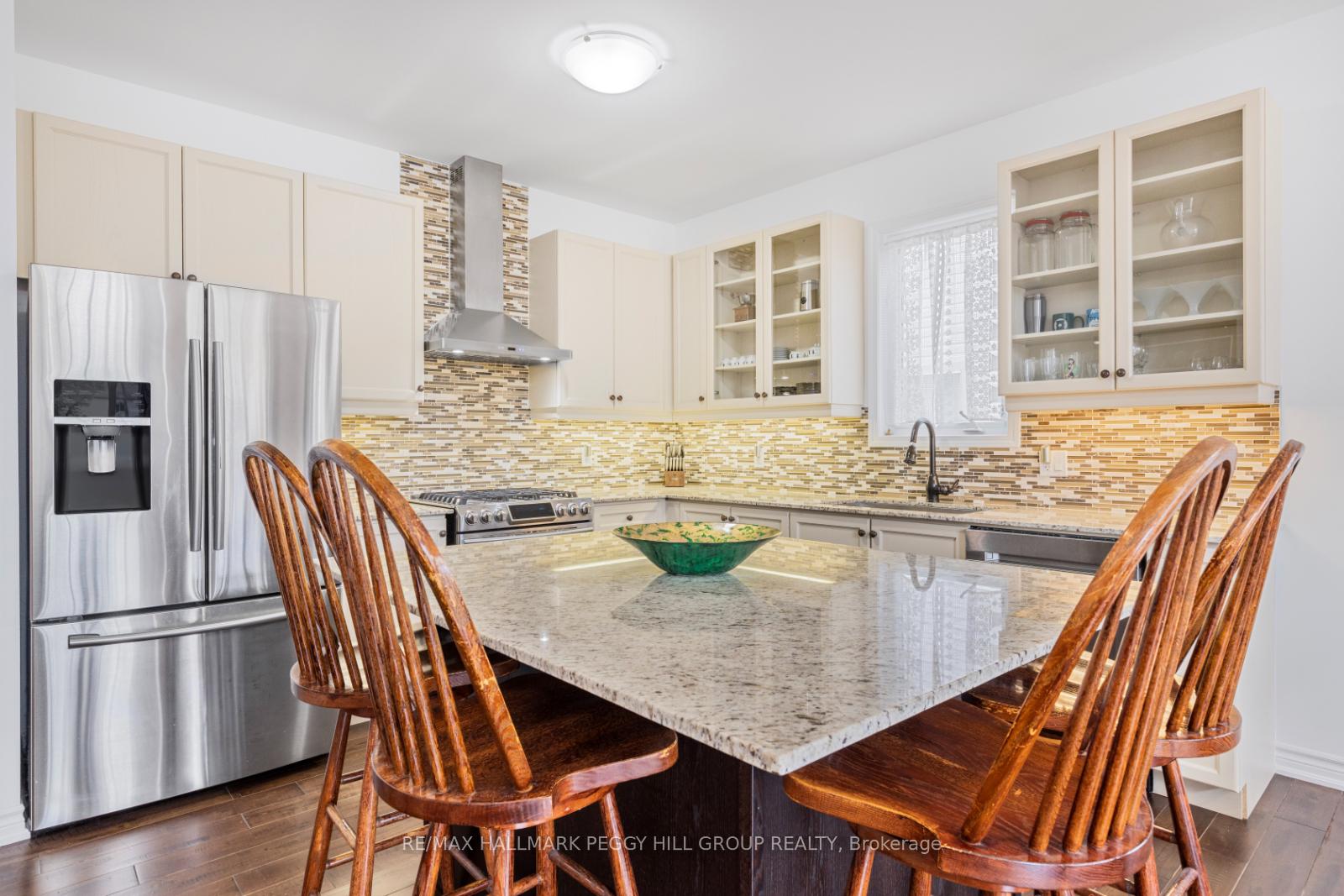 Photo 15 of 23 Christy Drive, Wasaga Beach — HOMEH