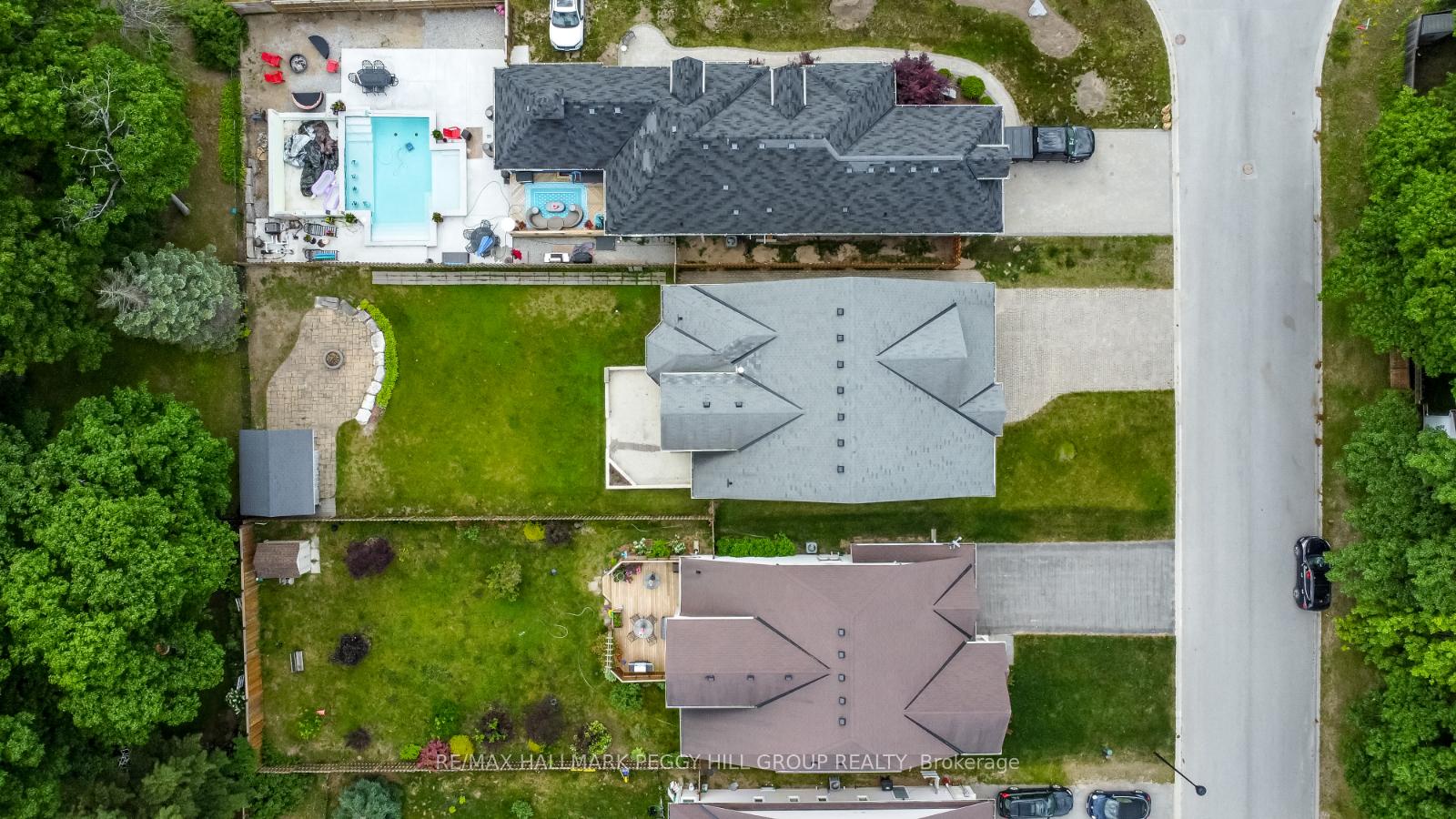 Photo 19 of 23 Christy Drive, Wasaga Beach — HOMEH