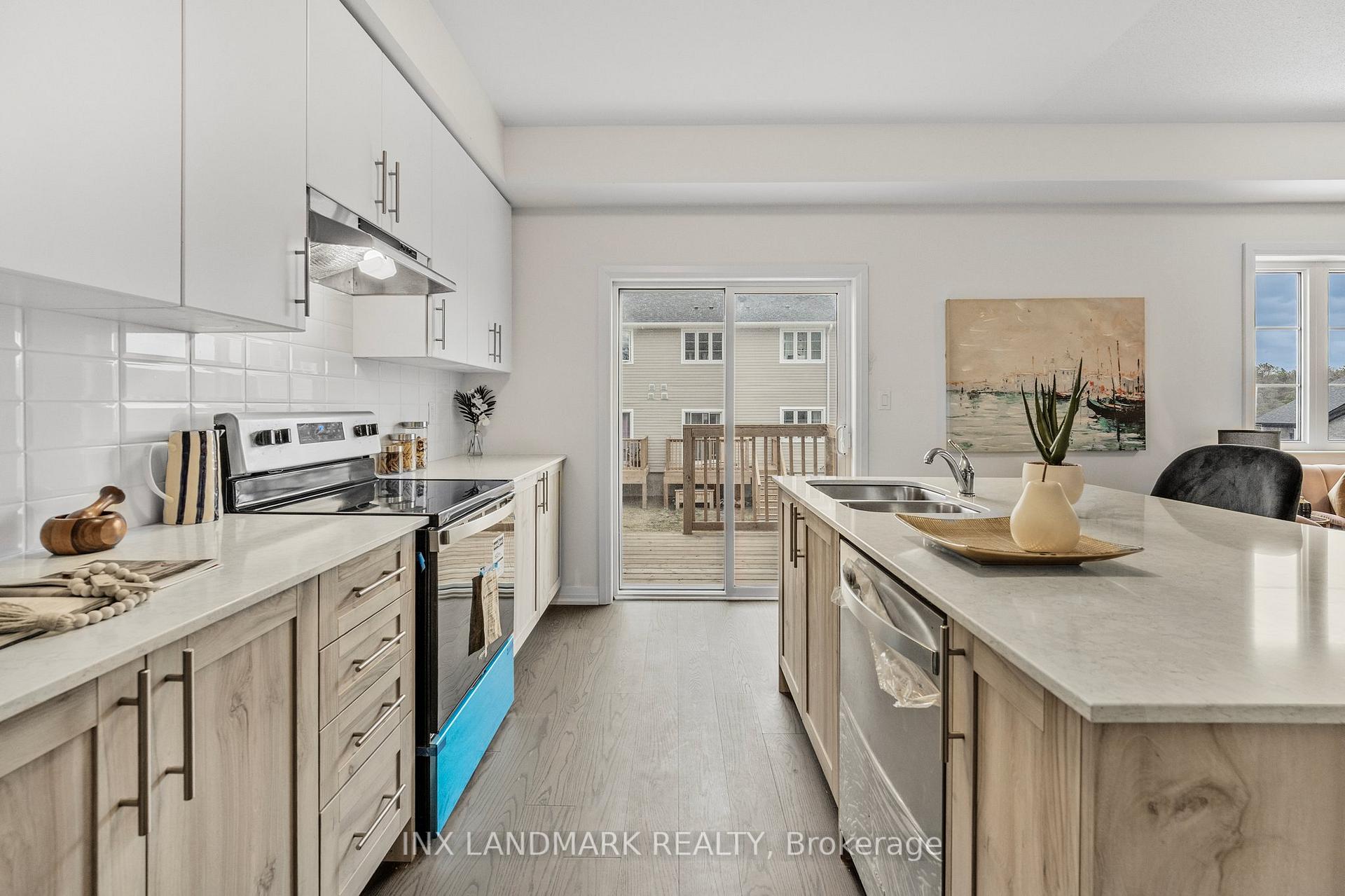 Photo 9 of 7 Lahey Crescent, Penetanguishene — HOMEH