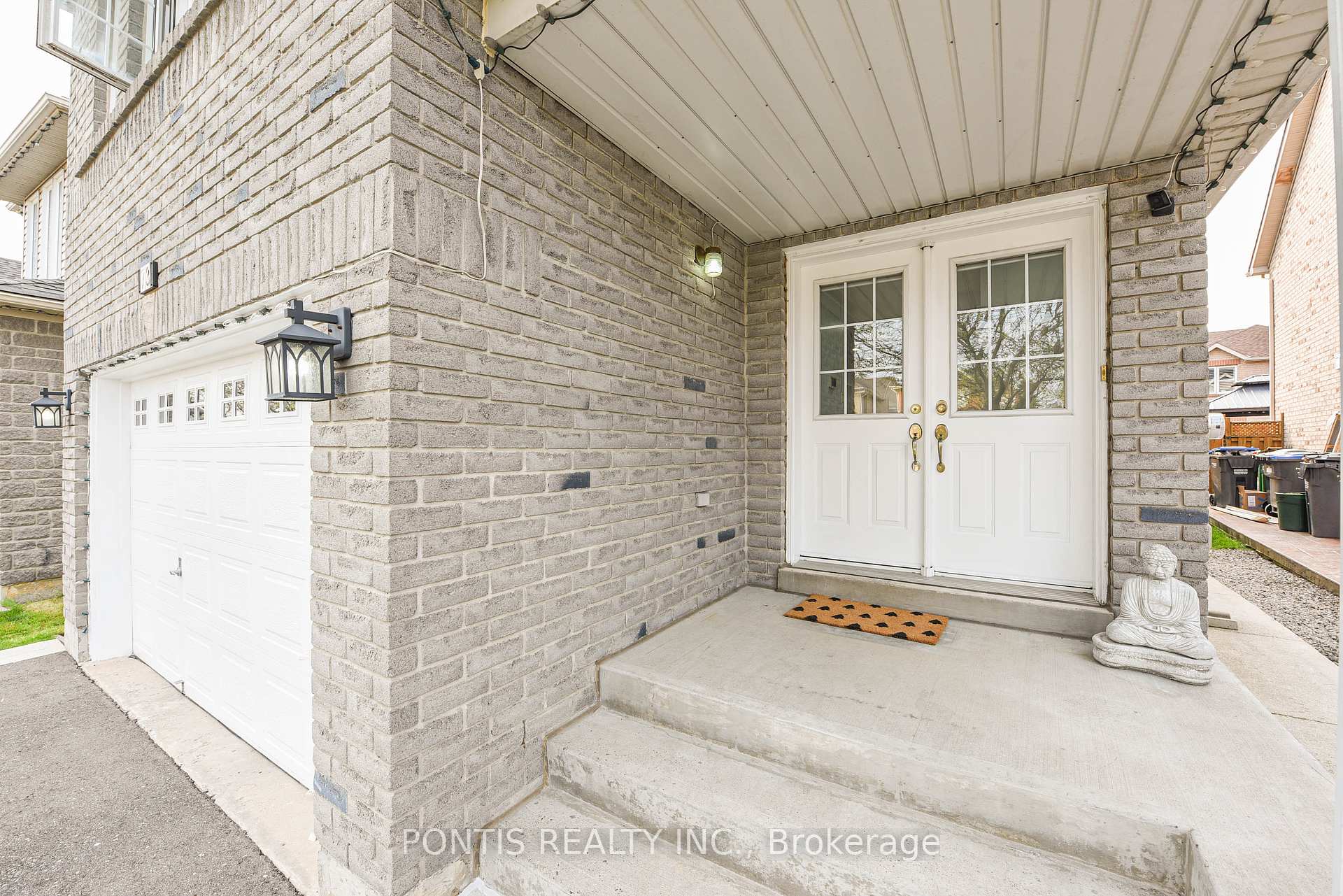 Photo 2 of 73 Rollingwood Drive, Brampton, Fletcher's Creek South — HOMEH