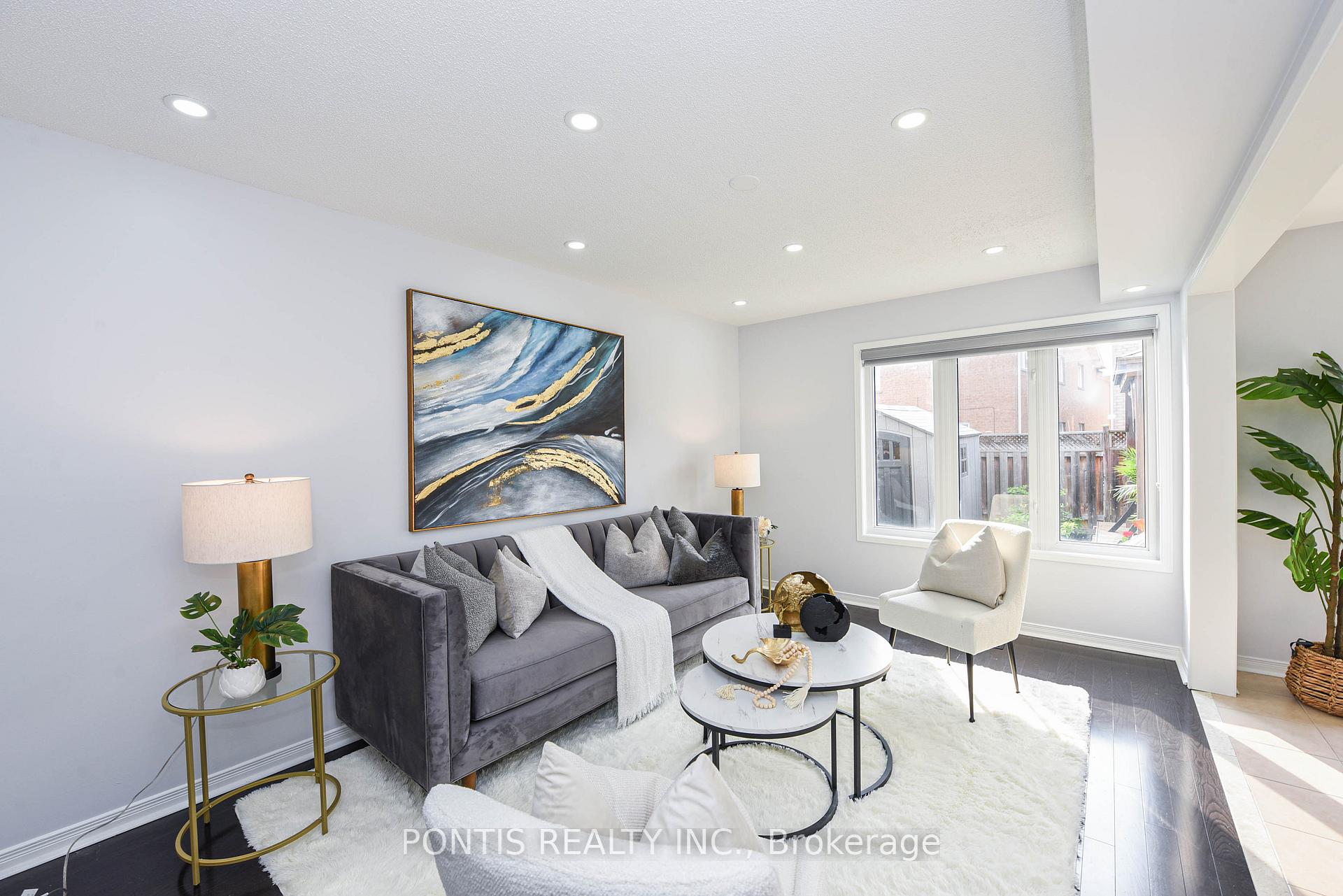 Photo 13 of 73 Rollingwood Drive, Brampton, Fletcher's Creek South — HOMEH