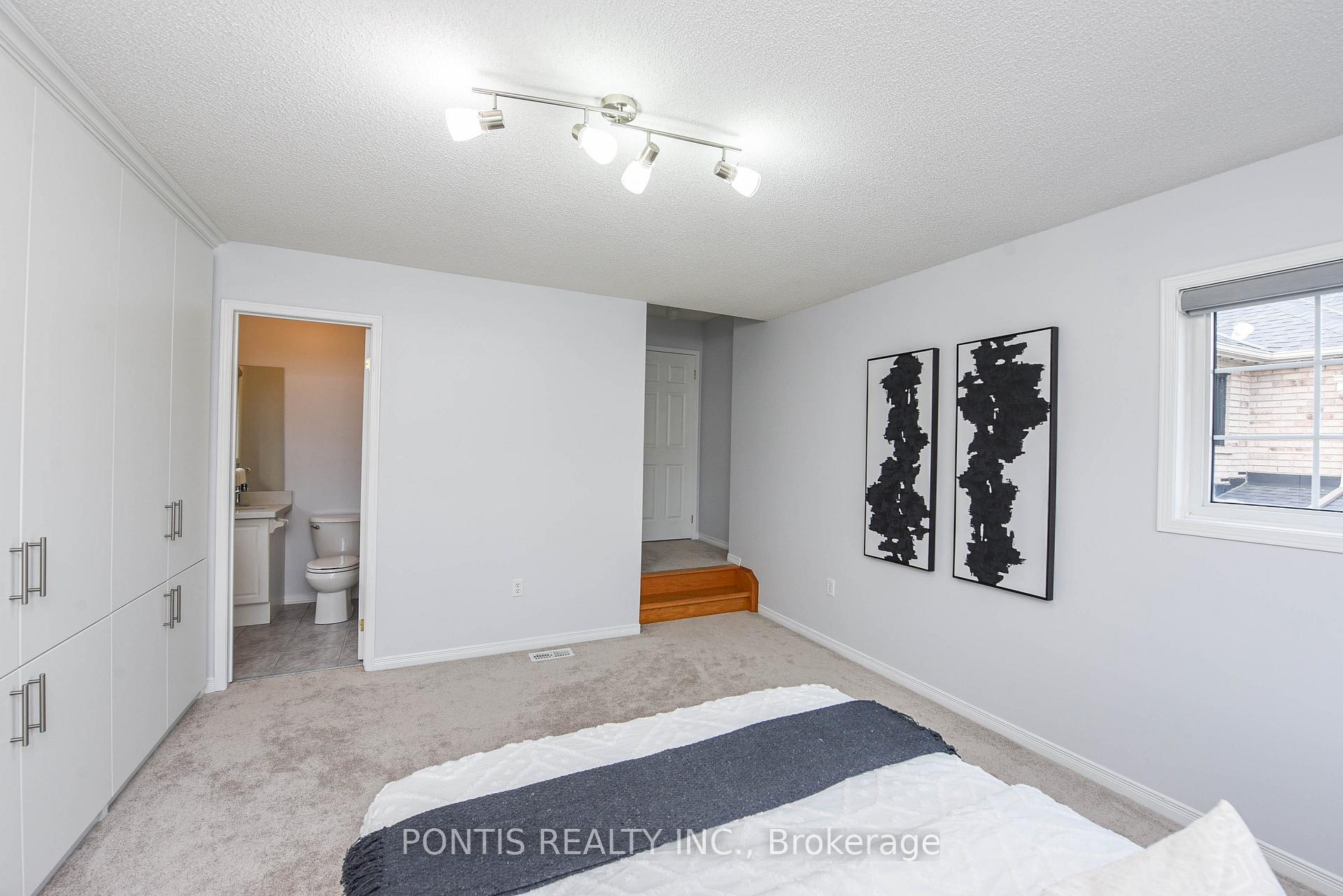 Photo 25 of 73 Rollingwood Drive, Brampton, Fletcher's Creek South — HOMEH