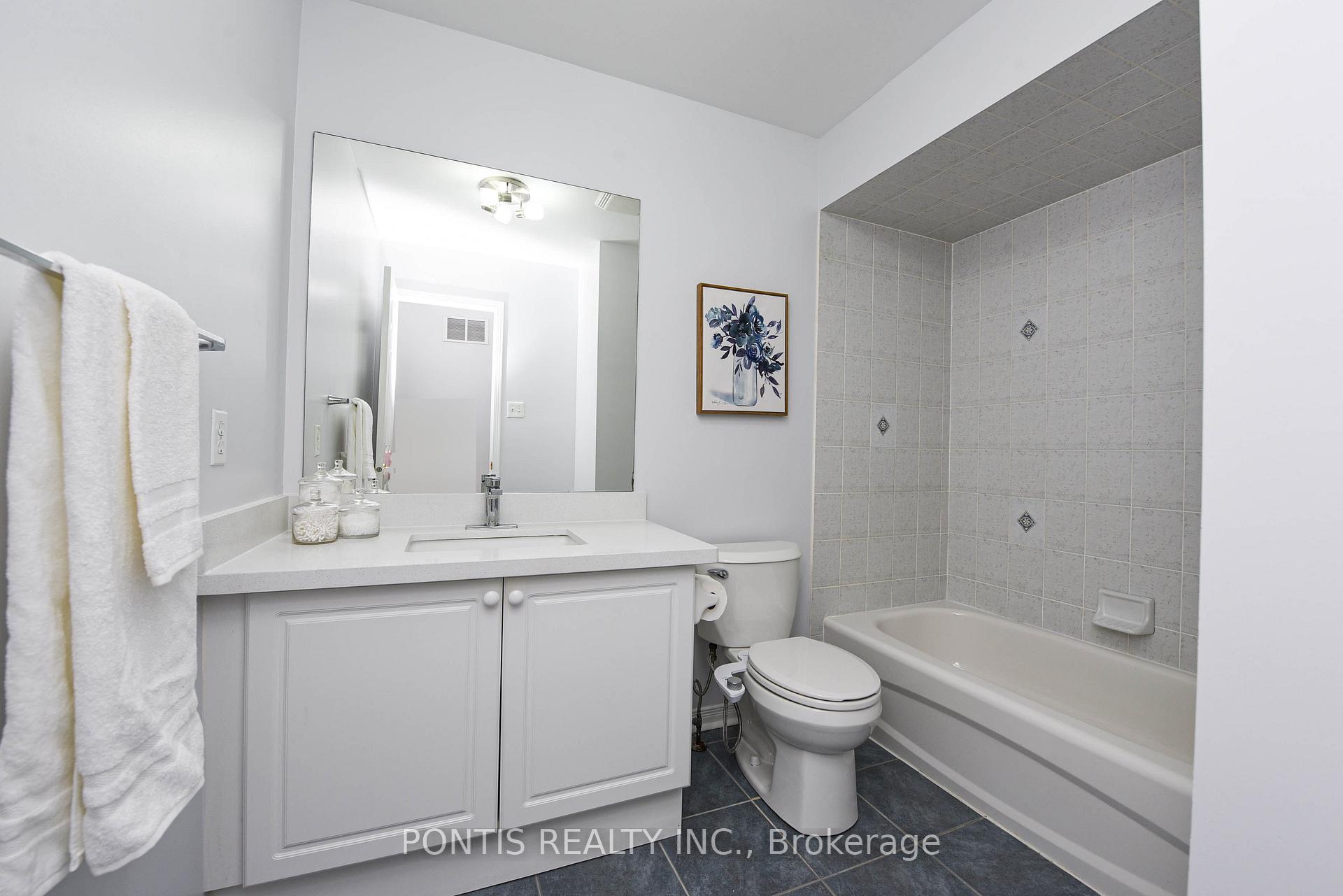 Photo 35 of 73 Rollingwood Drive, Brampton, Fletcher's Creek South — HOMEH