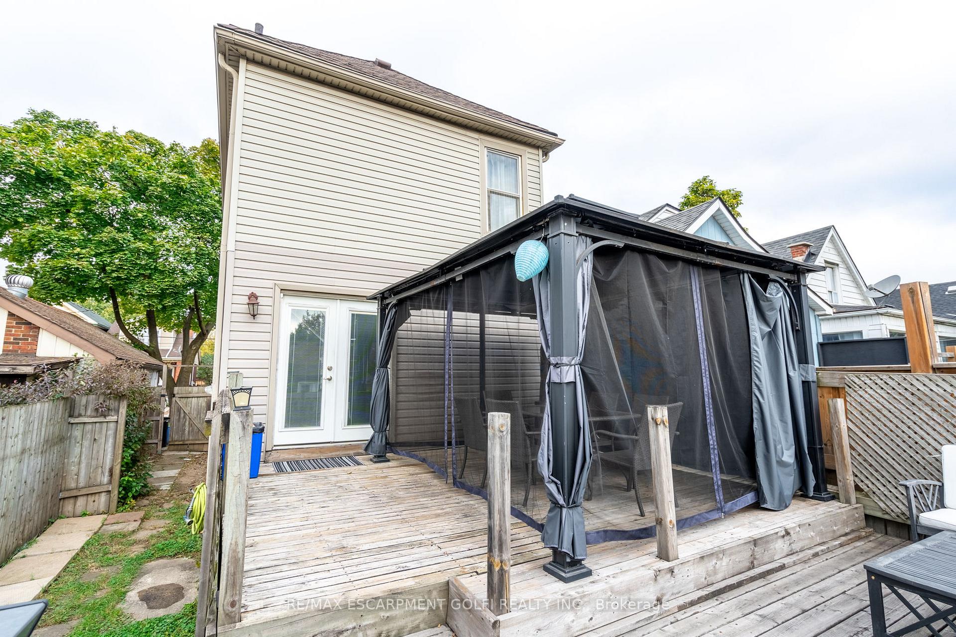 Photo 26 of 22 Bayfield Avenue, Hamilton, Crown Point — HOMEH