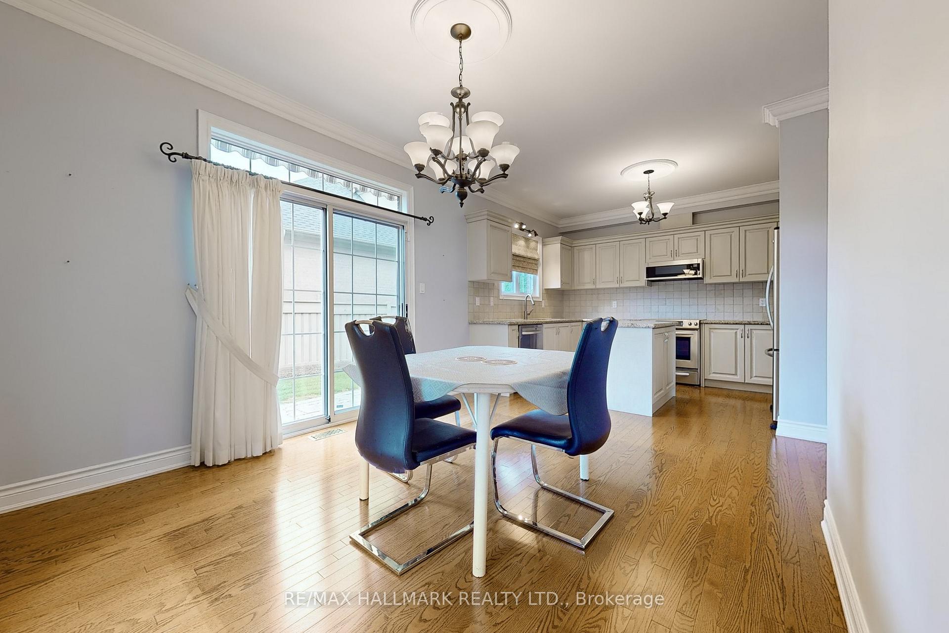 Photo 6 of 243 Via Campanile Road, Vaughan, Vellore Village — HOMEH