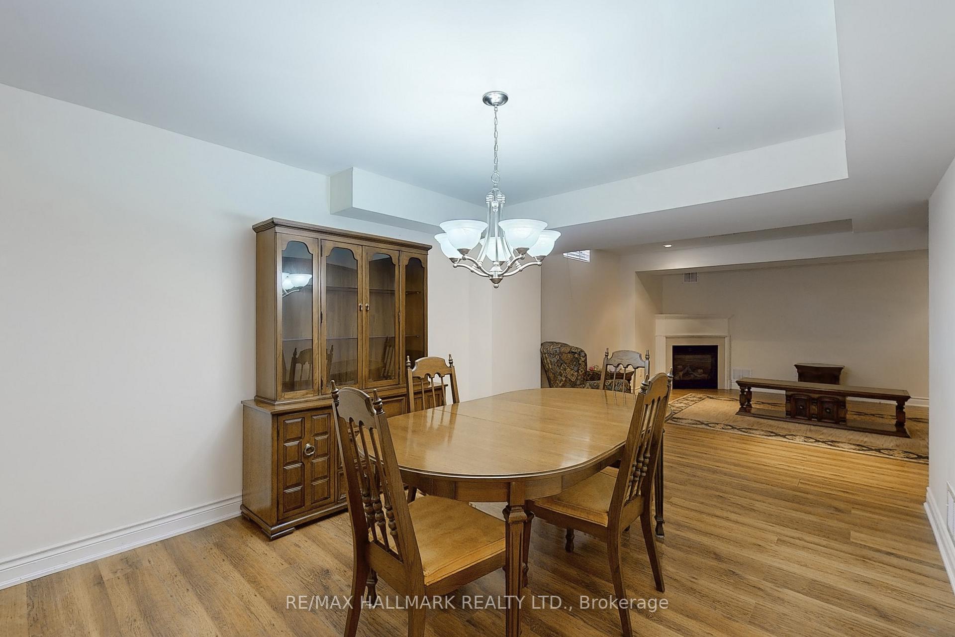 Photo 26 of 243 Via Campanile Road, Vaughan, Vellore Village — HOMEH