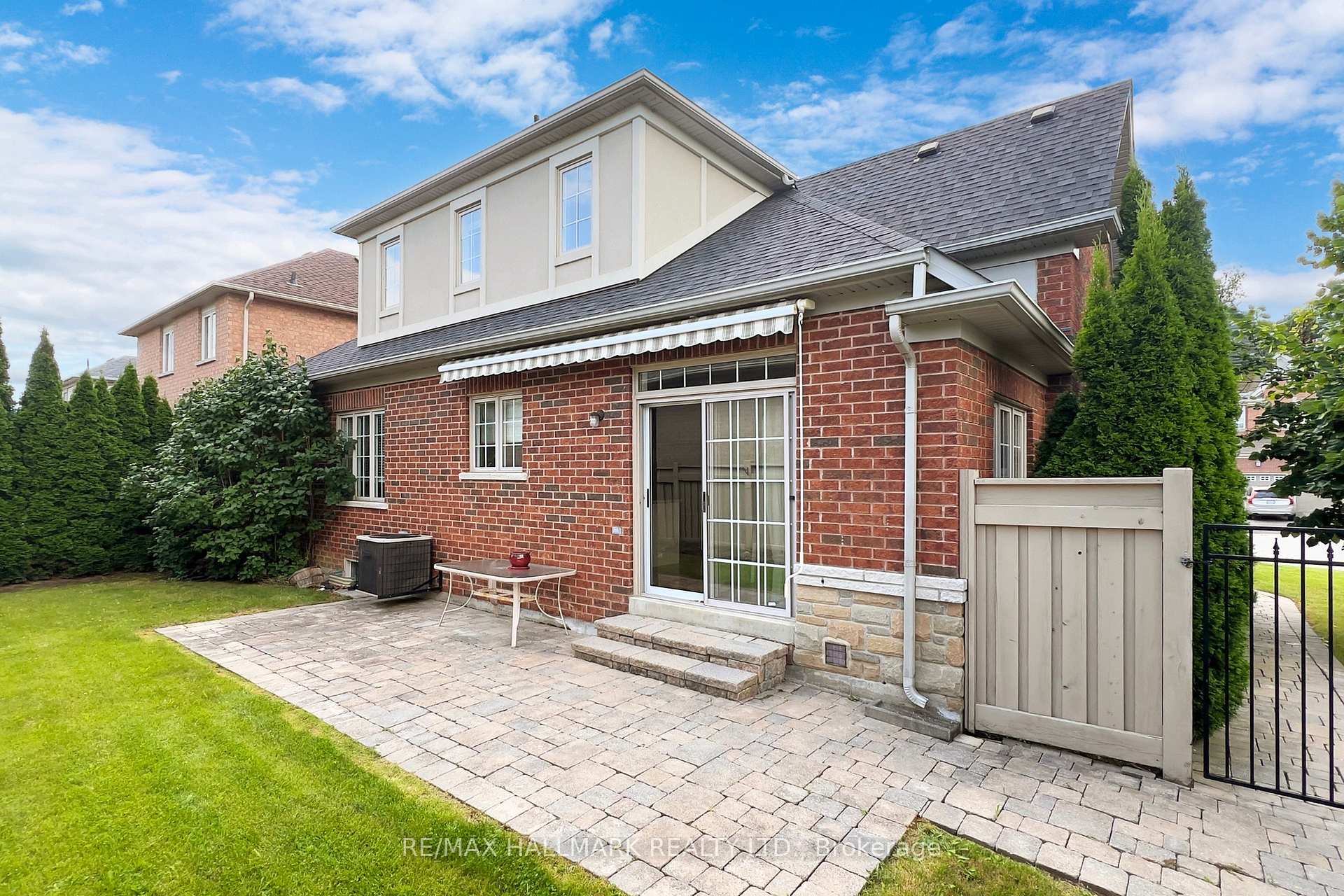 Photo 32 of 243 Via Campanile Road, Vaughan, Vellore Village — HOMEH