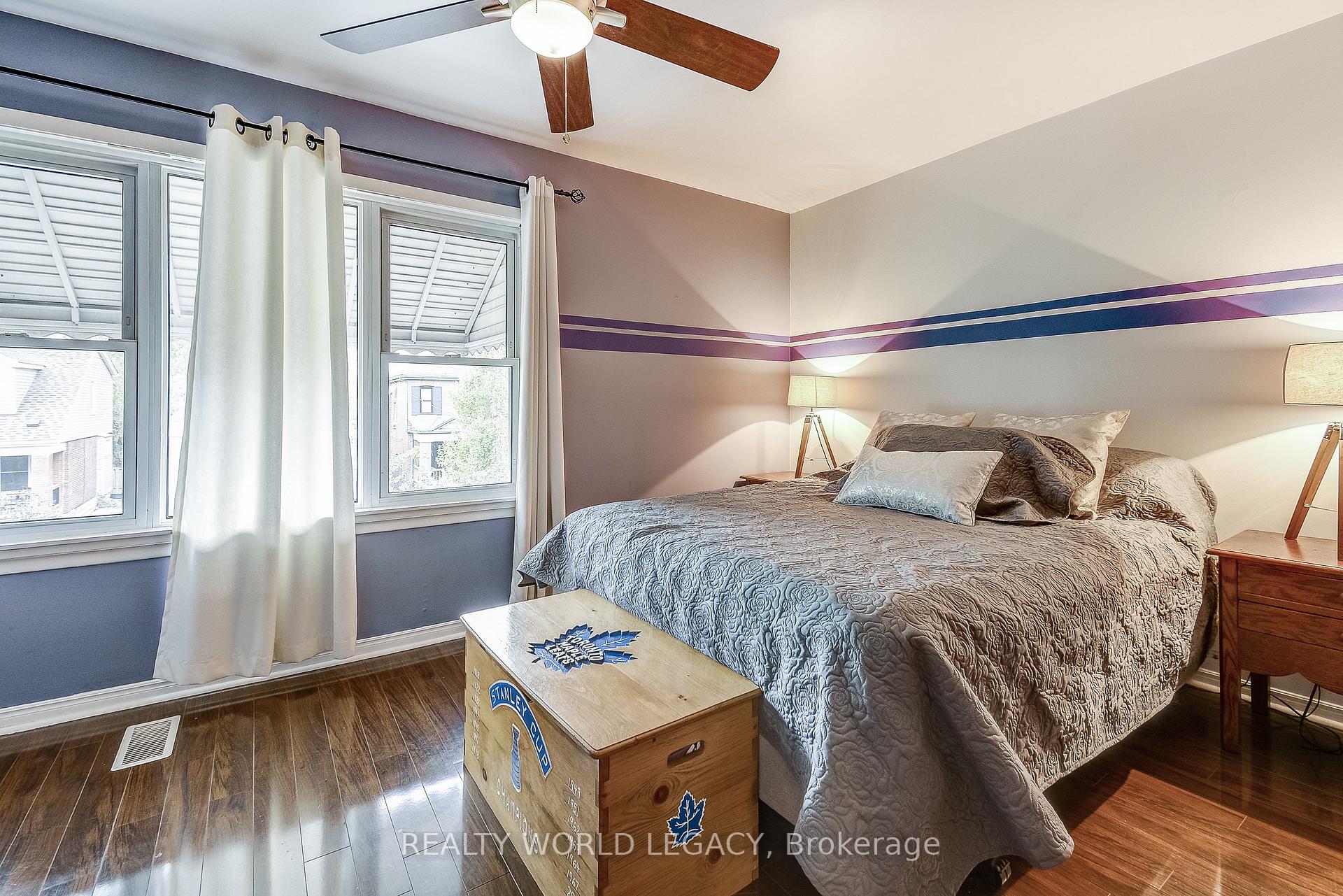 Photo 19 of 83 Graham Avenue S, Hamilton, Delta — HOMEH