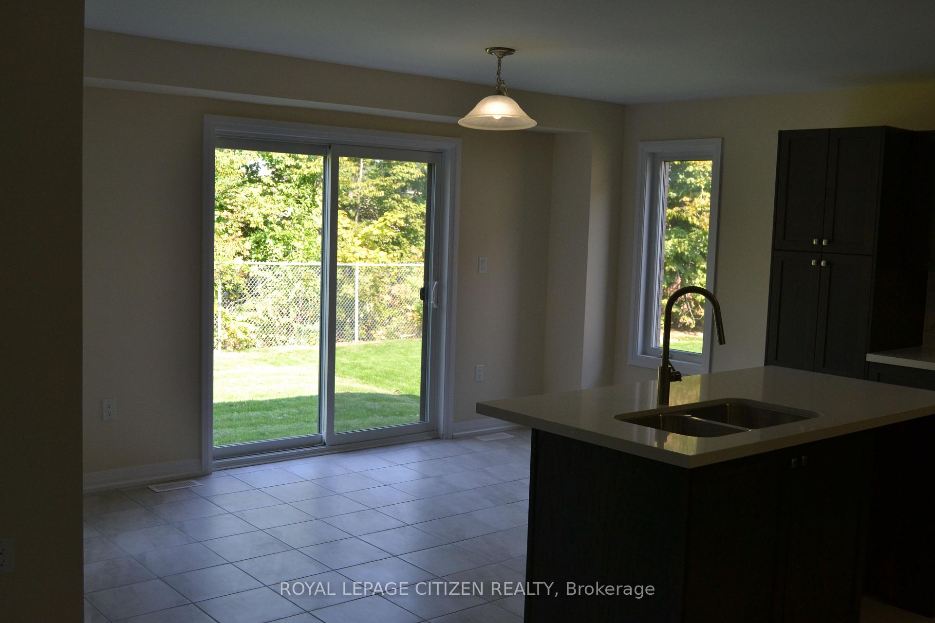 Photo 8 of 30 Revol Road, Penetanguishene — HOMEH