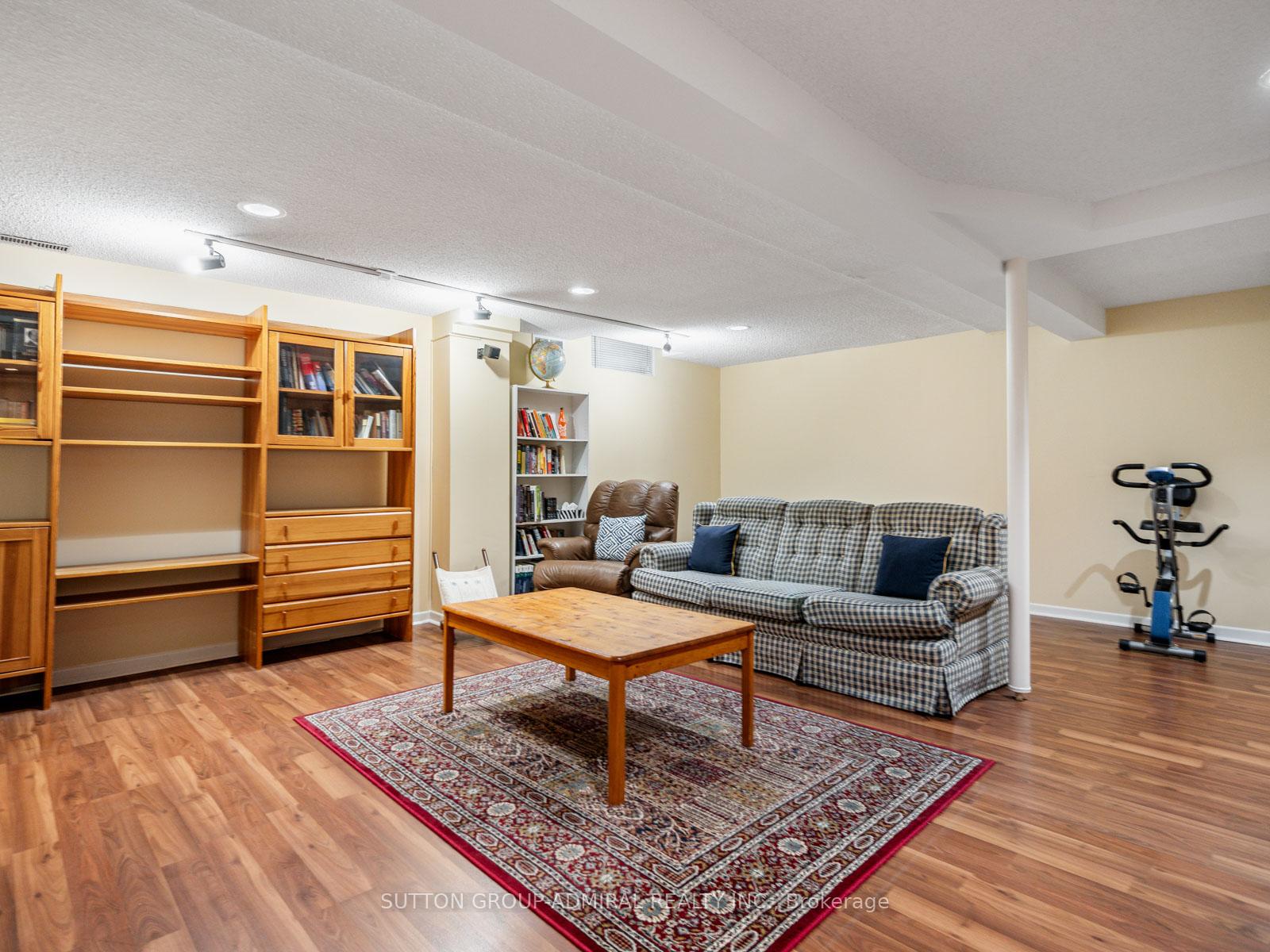 Photo 25 of 66 Westhampton Drive, Vaughan, Brownridge — HOMEH