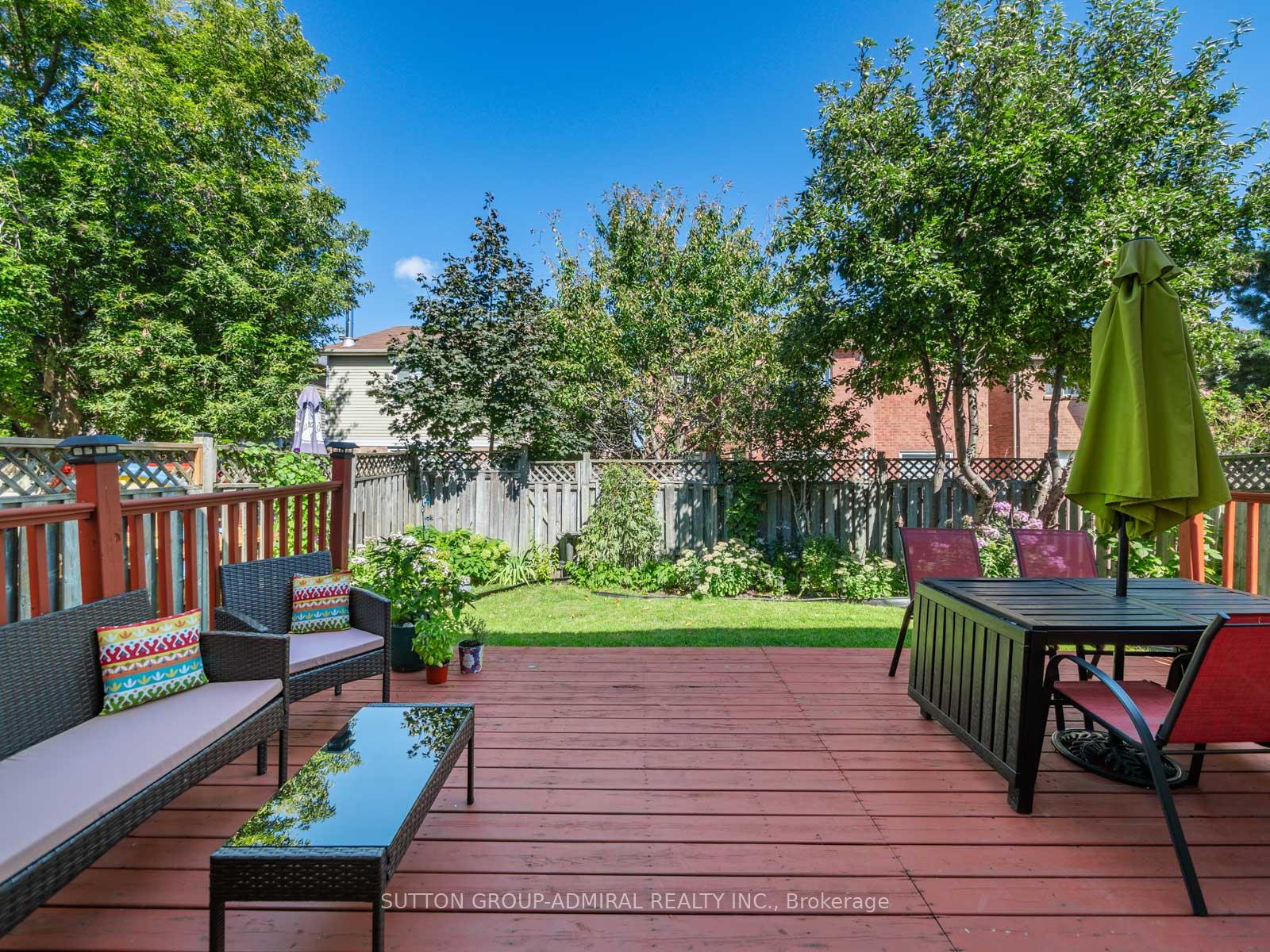 Photo 26 of 66 Westhampton Drive, Vaughan, Brownridge — HOMEH