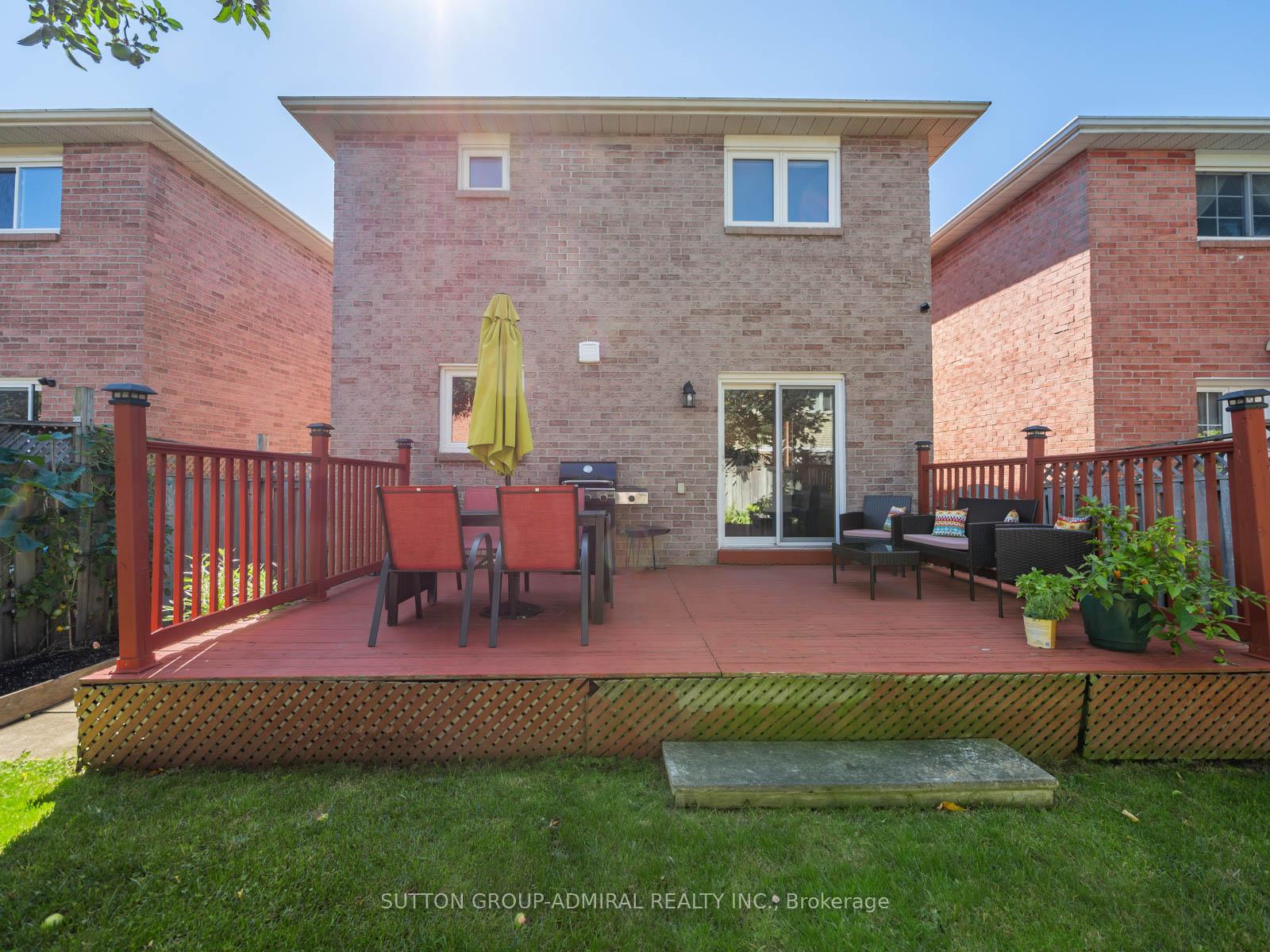 Photo 32 of 66 Westhampton Drive, Vaughan, Brownridge — HOMEH