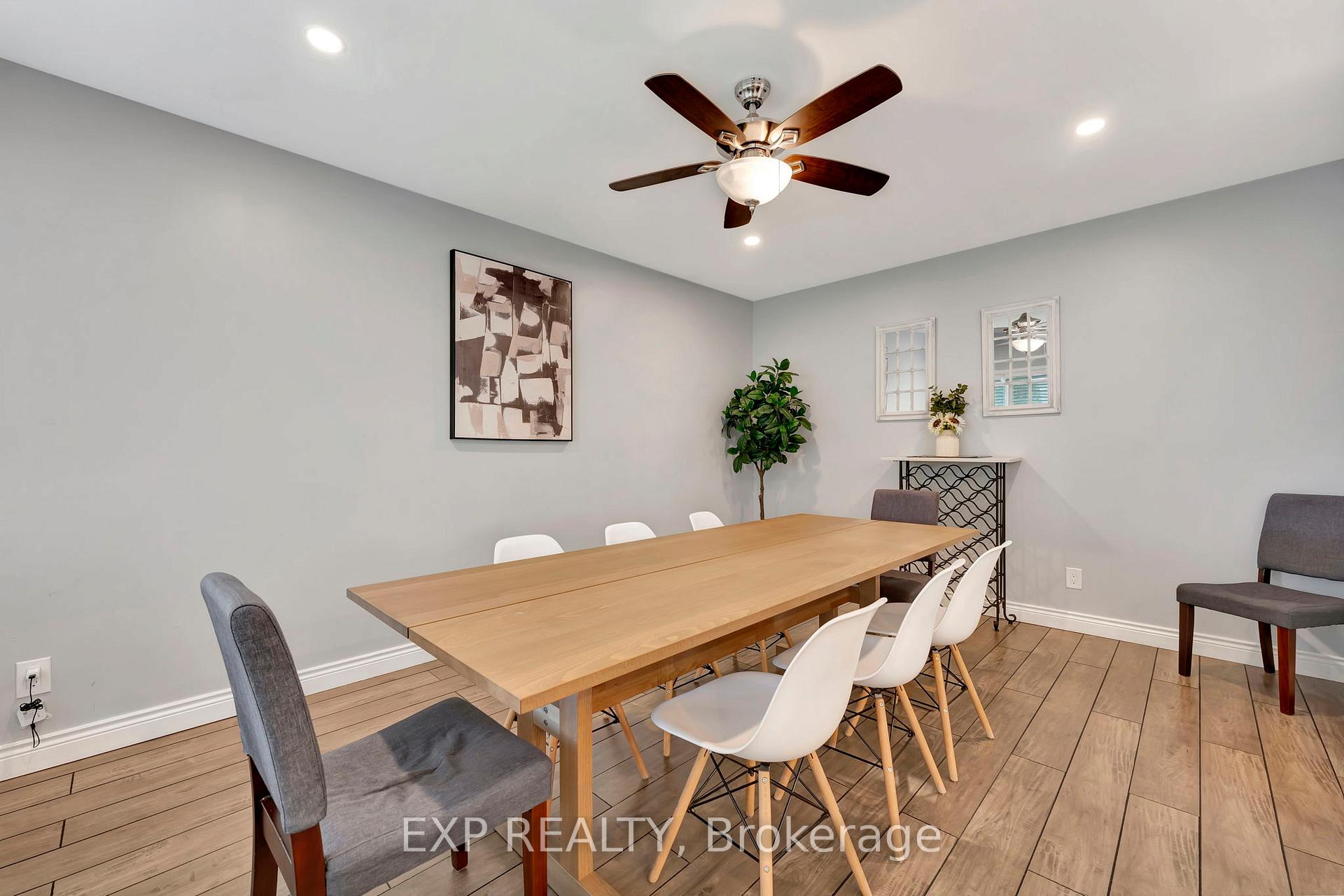 Photo 11 of 37 Broken Oak Crescent, Kitchener — HOMEH