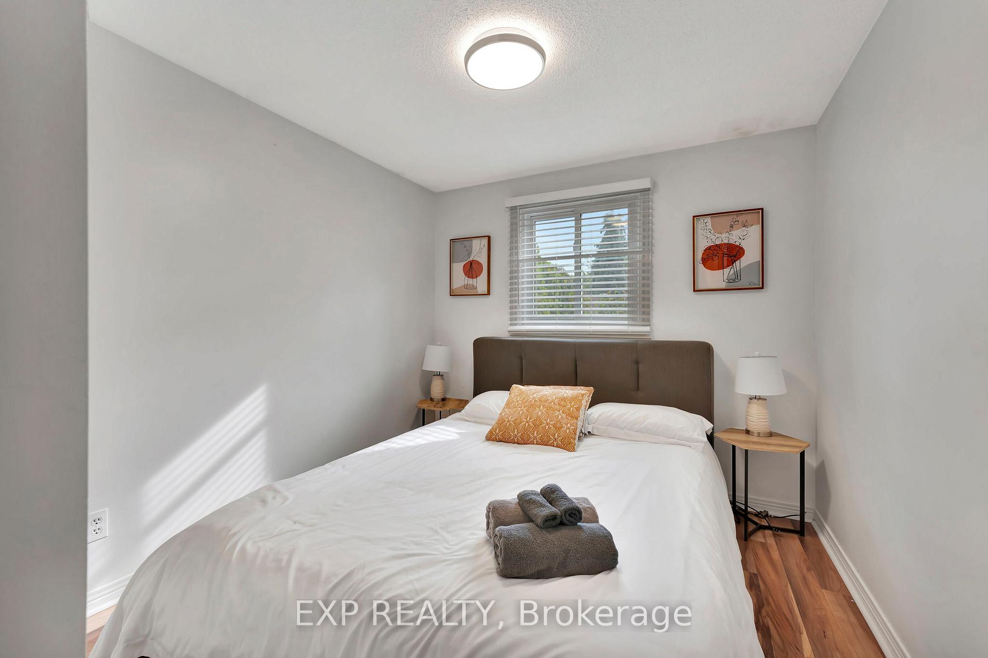 Photo 6 of 37 Broken Oak Crescent, Kitchener — HOMEH