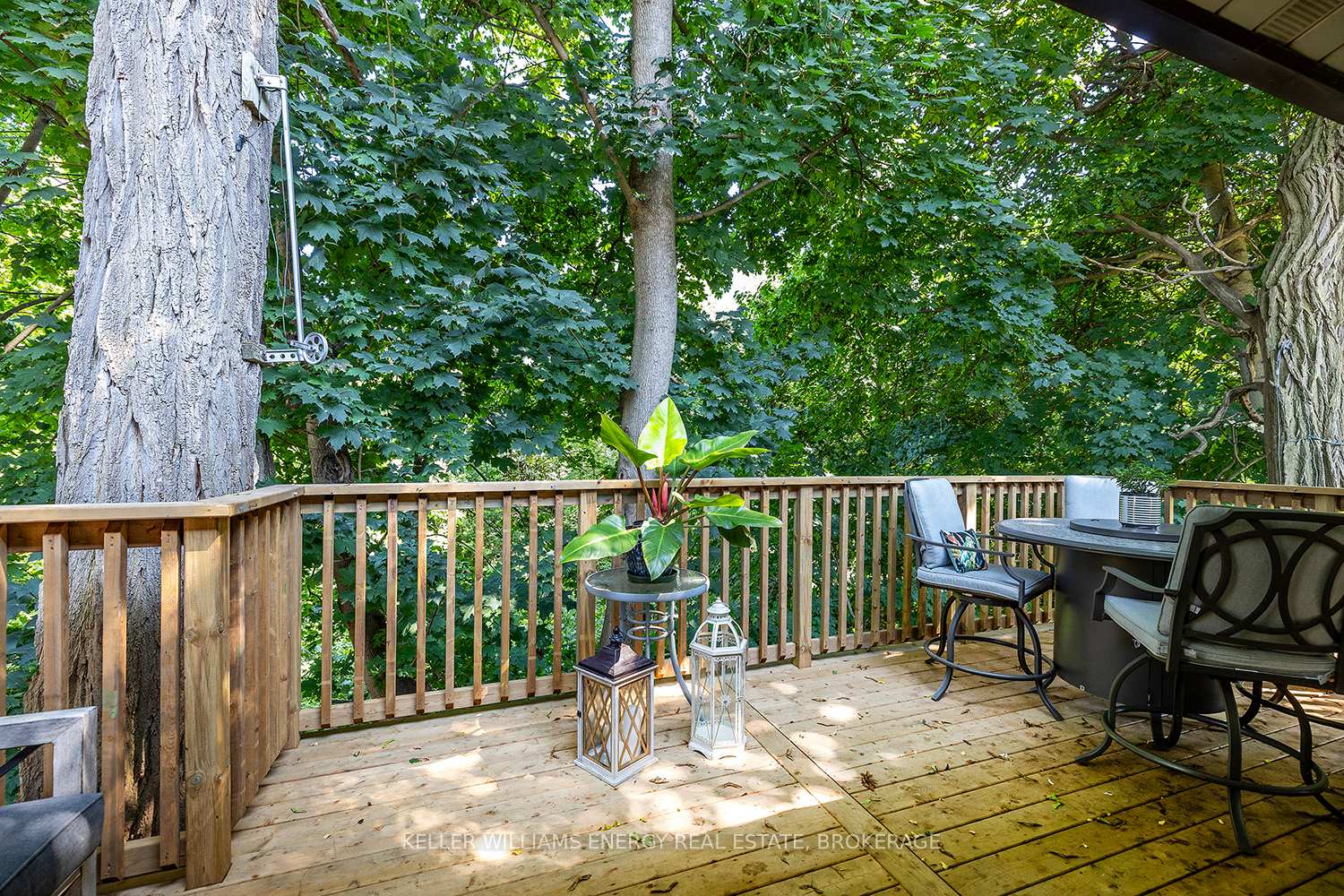 Photo 13 of 53 Jackman Road, Clarington, Bowmanville — HOMEH