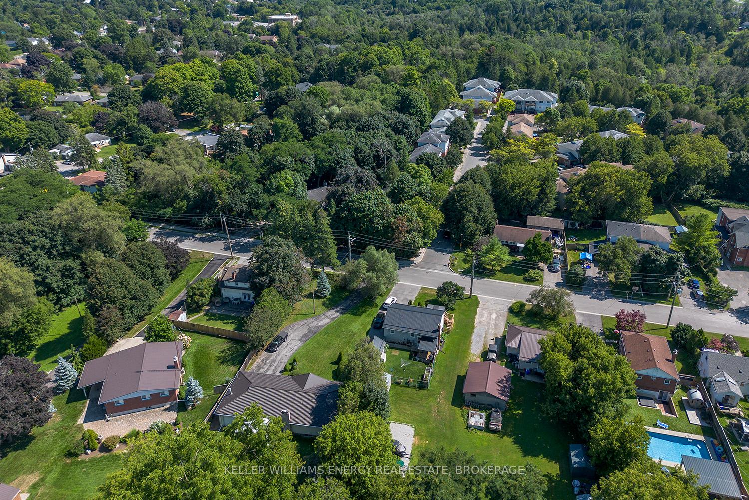 Photo 33 of 53 Jackman Road, Clarington, Bowmanville — HOMEH