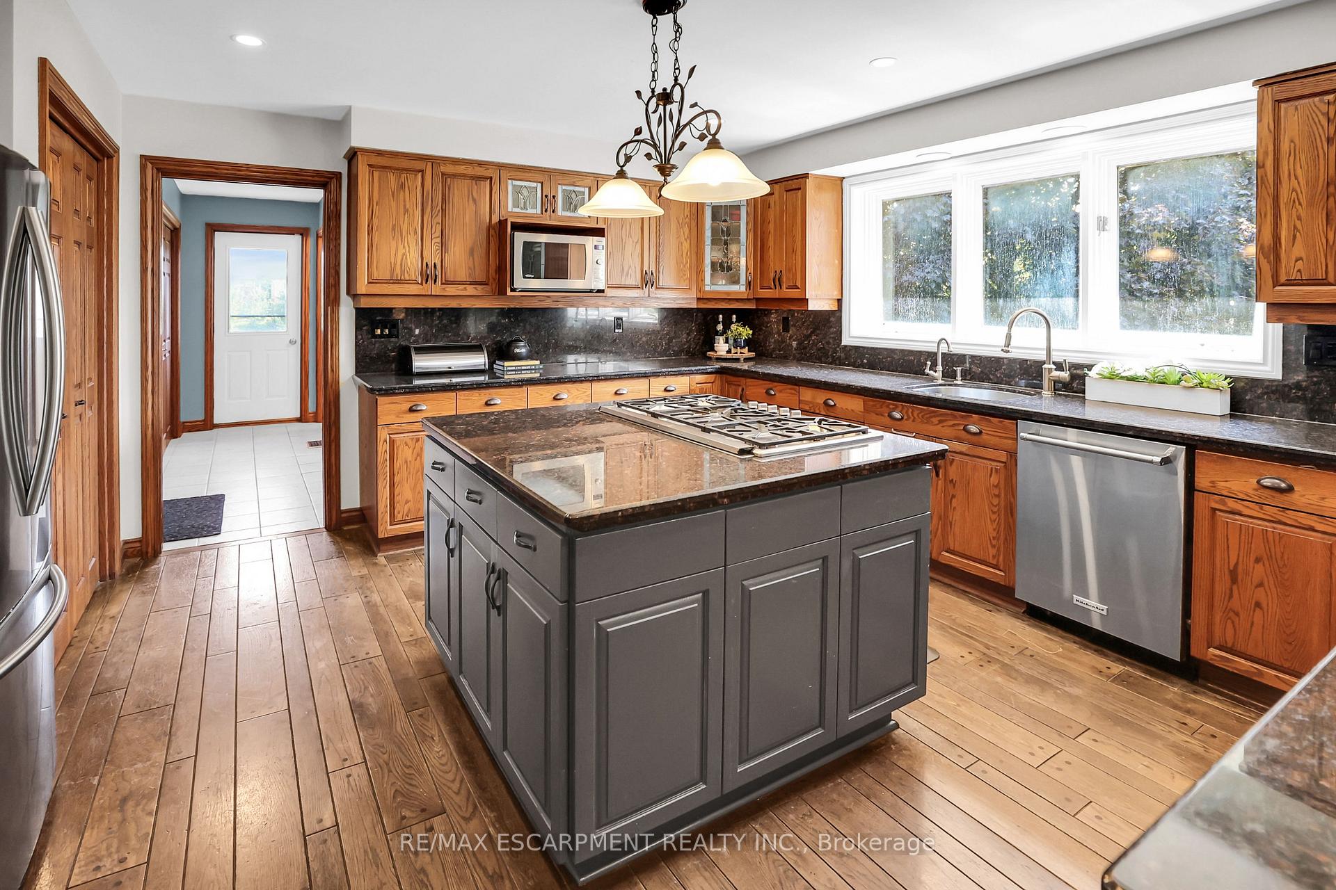 Photo 5 of 3205 Binbrook Road, Hamilton, Binbrook — HOMEH