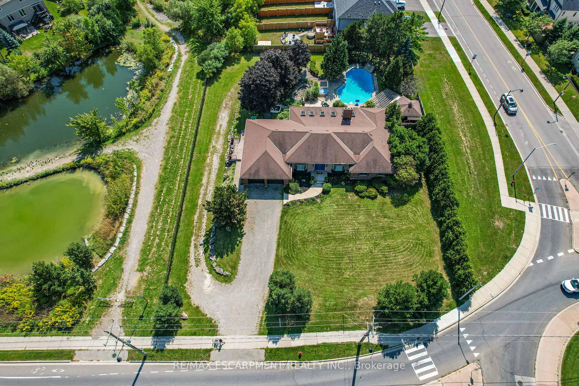 Photo 35 of 3205 Binbrook Road, Hamilton, Binbrook — HOMEH