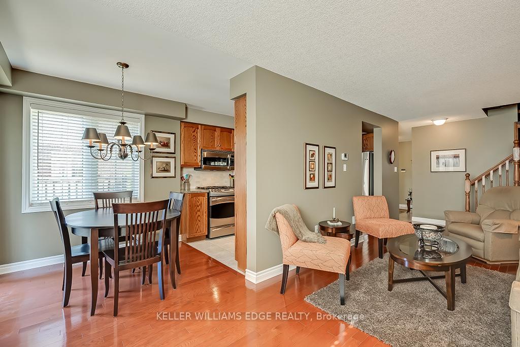 Photo 16 of 60 Valridge Drive, Hamilton, Ancaster — HOMEH