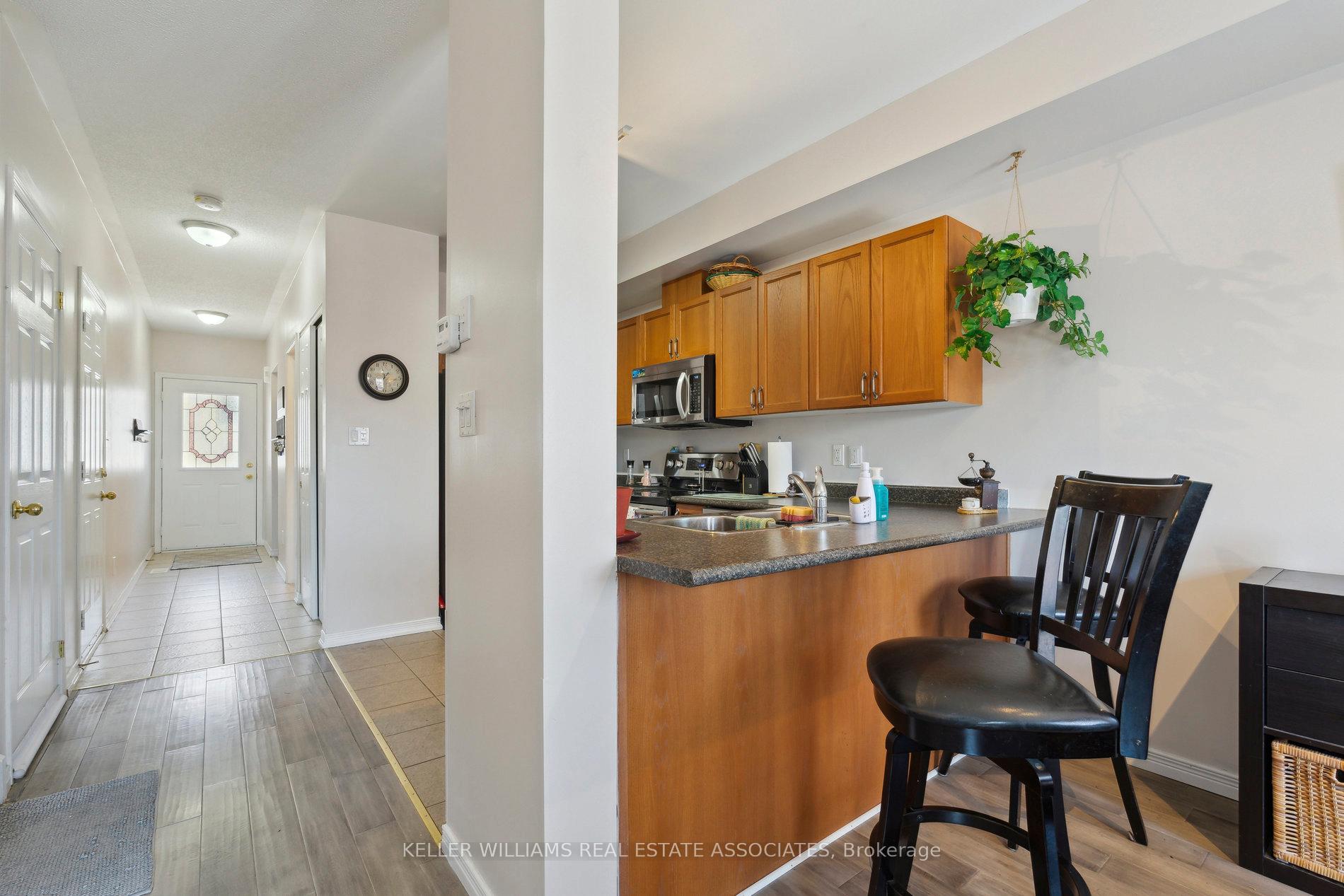 Photo 18 of Unit 57, 175 Stanley Street, Barrie, East Bayfield — HOMEH