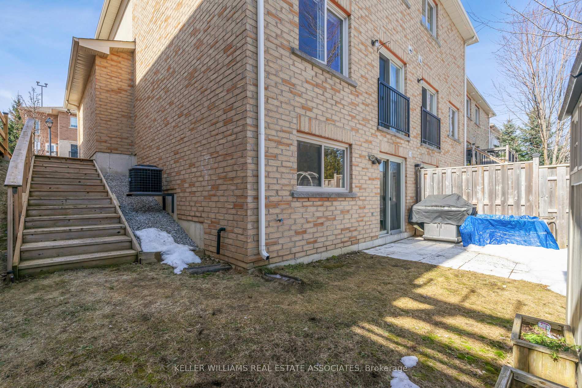 Photo 45 of Unit 57, 175 Stanley Street, Barrie, East Bayfield — HOMEH