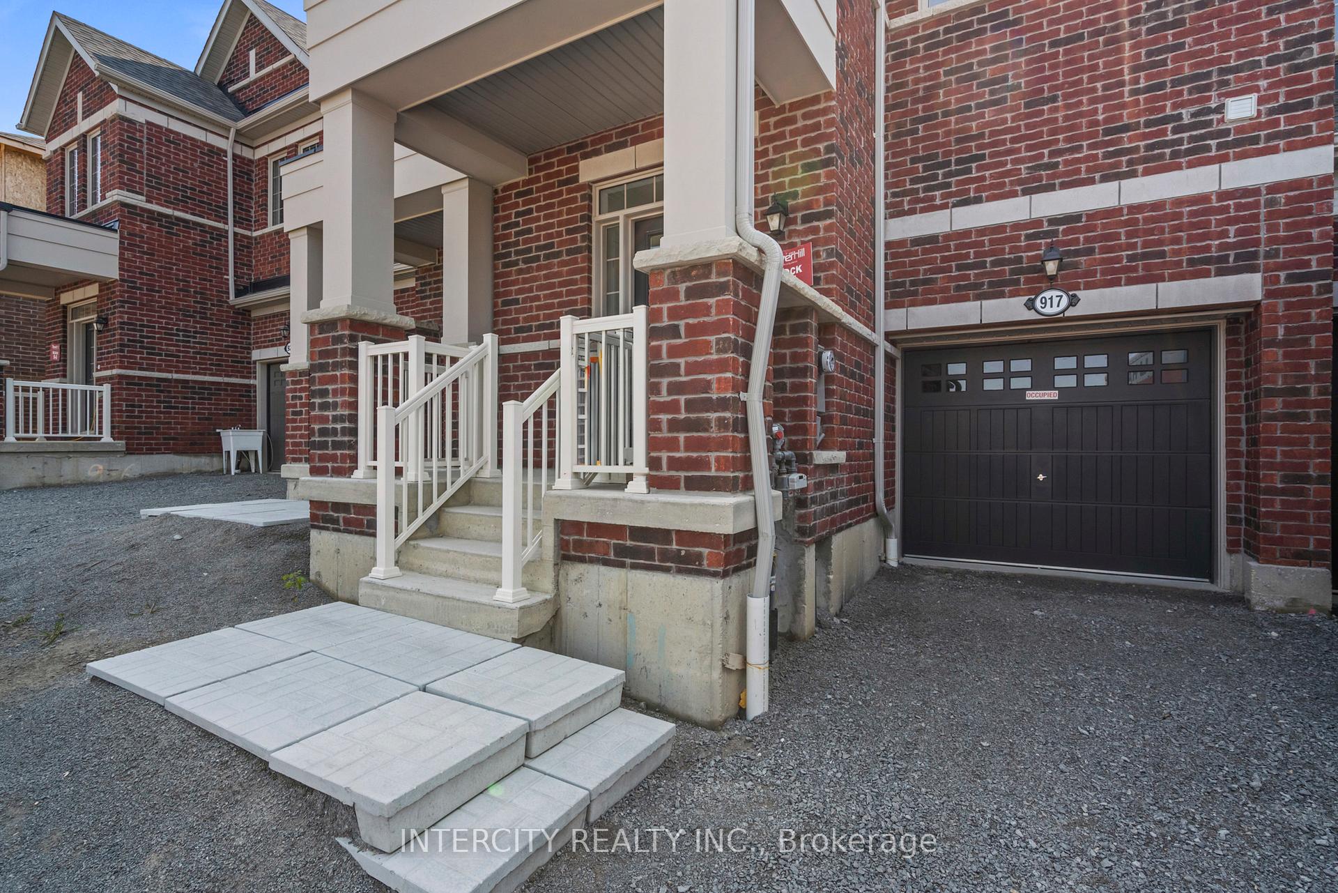 Photo 26 of 917 Elizabeth Mackenzie Drive, Pickering, Rural Pickering — HOMEH