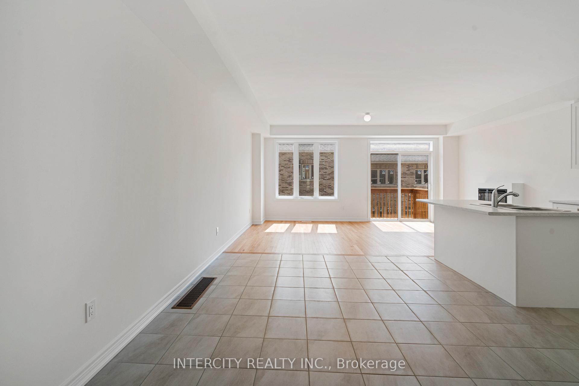 Photo 9 of 917 Elizabeth Mackenzie Drive, Pickering, Rural Pickering — HOMEH