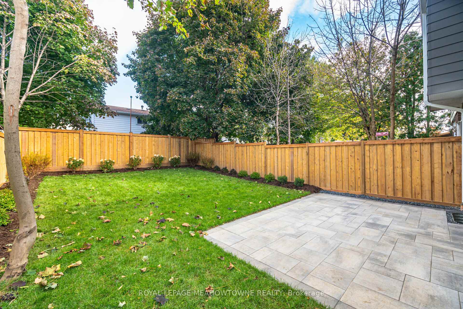 Photo 6 of 152 Hansen Road N, Brampton, Madoc — HOMEH