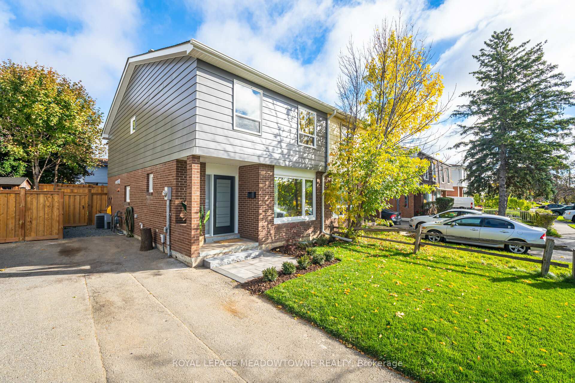 Photo 36 of 152 Hansen Road N, Brampton, Madoc — HOMEH