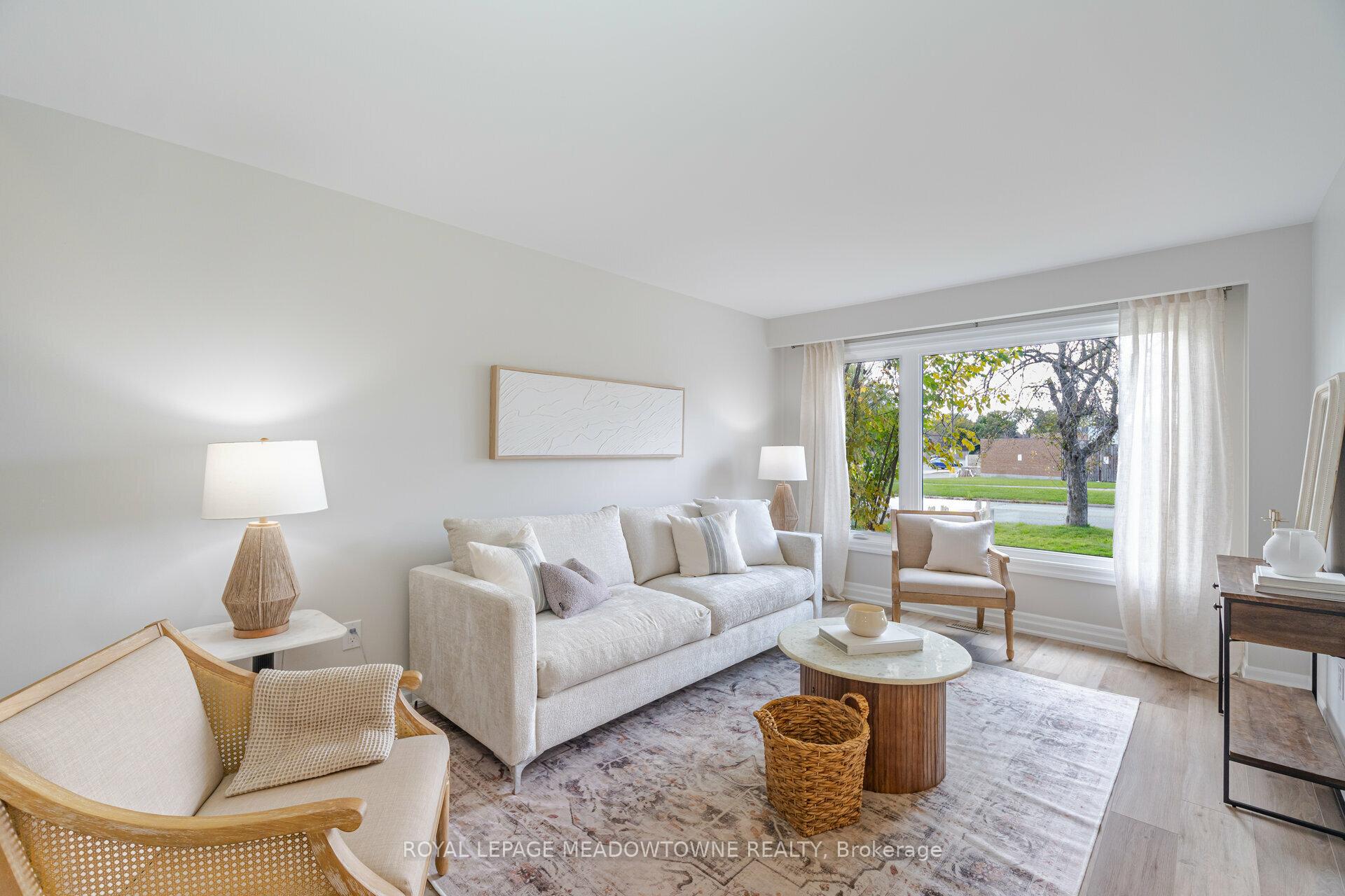 Photo 13 of 152 Hansen Road N, Brampton, Madoc — HOMEH