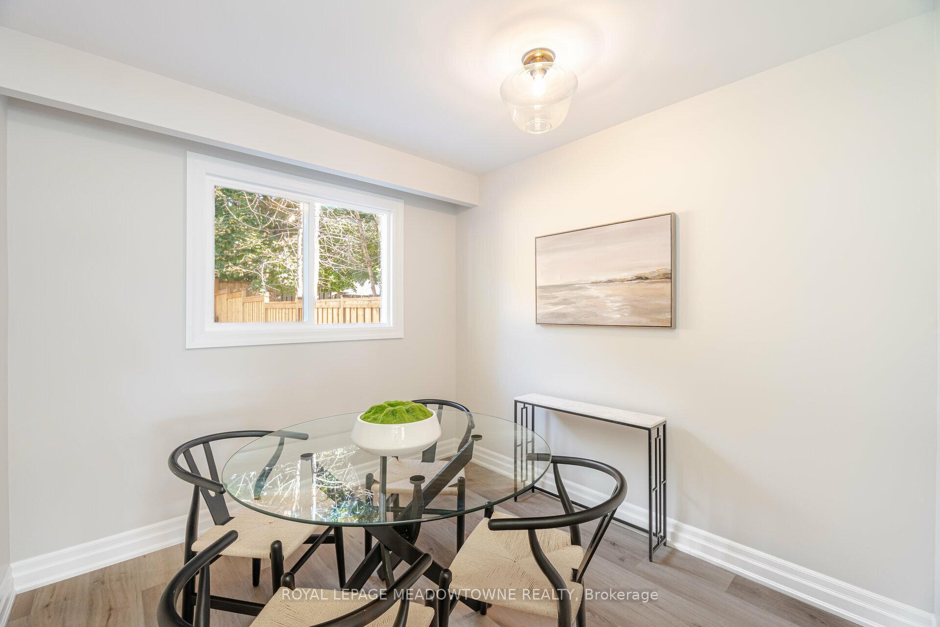 Photo 17 of 152 Hansen Road N, Brampton, Madoc — HOMEH