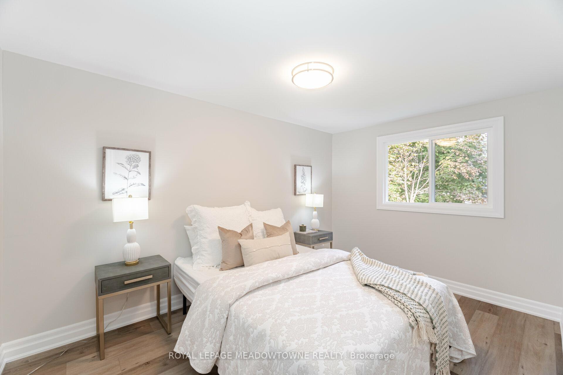 Photo 37 of 152 Hansen Road N, Brampton, Madoc — HOMEH