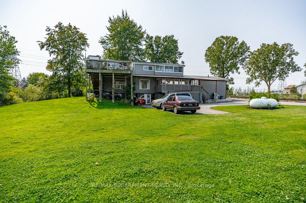 Photo 37 of 1258 Highway 6 N, Hamilton, Rural Flamborough — HOMEH