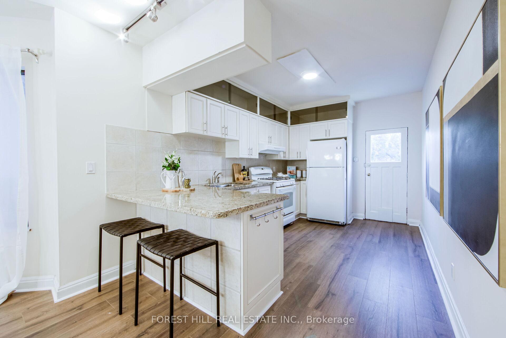 Photo 7 of 660 Markham Street, Toronto, The Annex — HOMEH