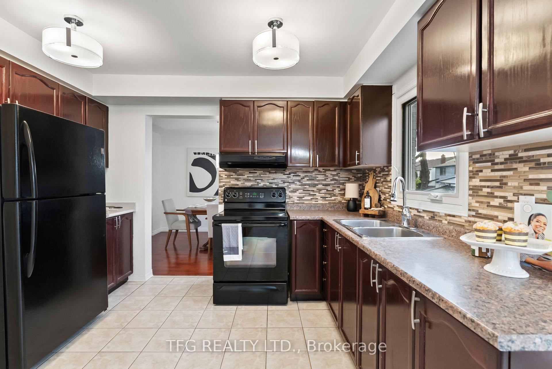 Photo 17 of 1306 Cornell Court, Pickering, Liverpool — HOMEH