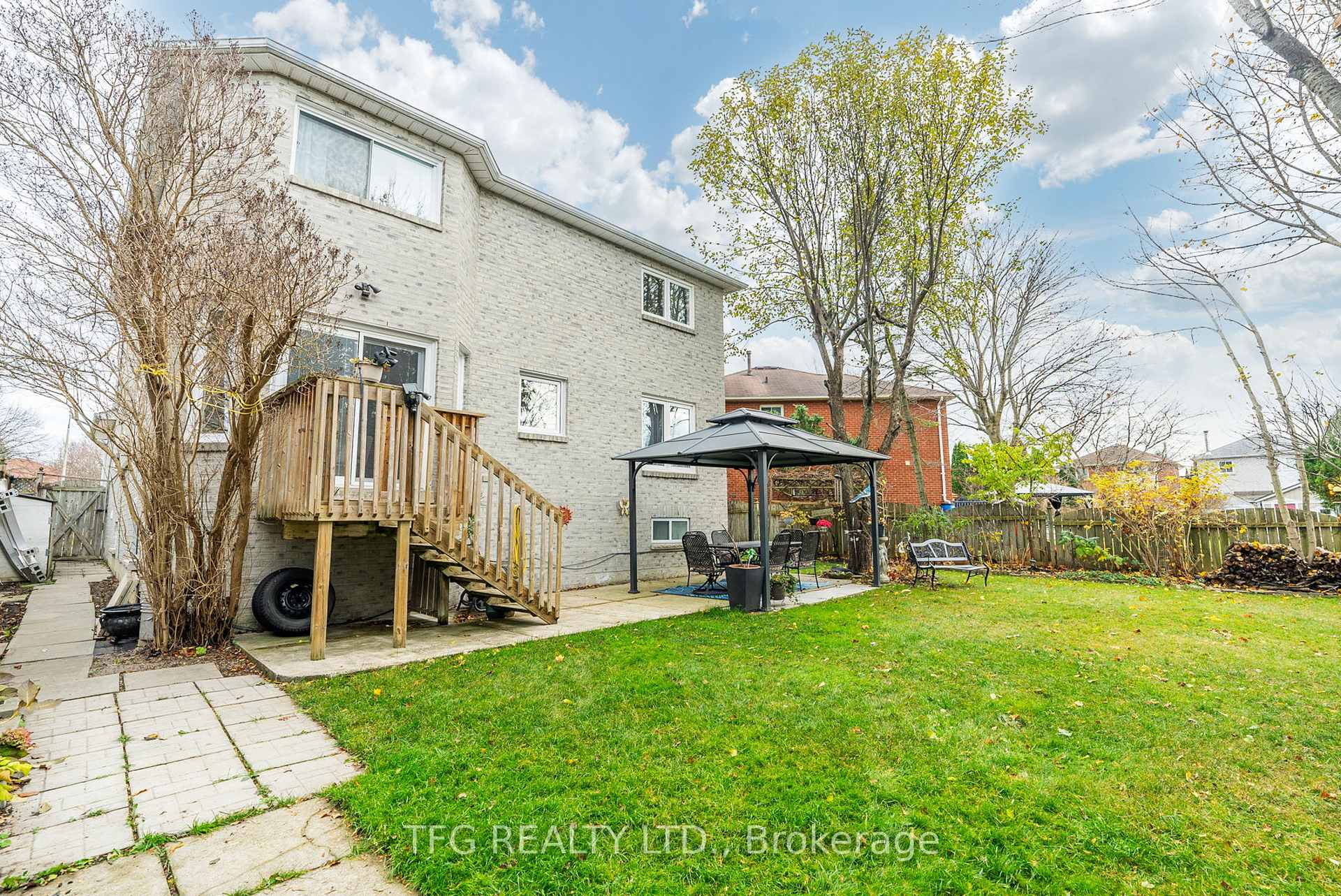 Photo 33 of 1306 Cornell Court, Pickering, Liverpool — HOMEH