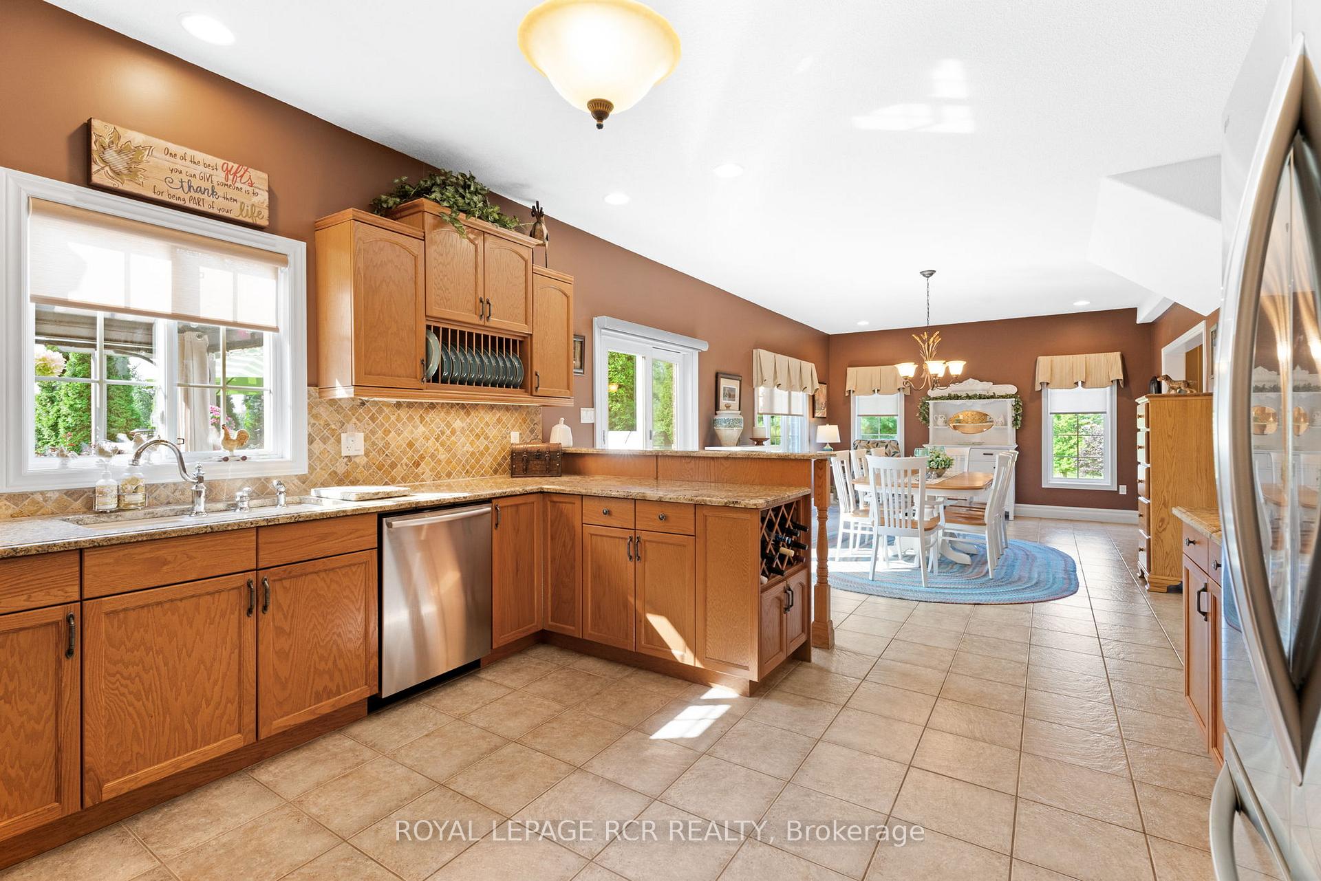 Photo 10 of 65 Madill Drive, Mono, Rural Mono — HOMEH