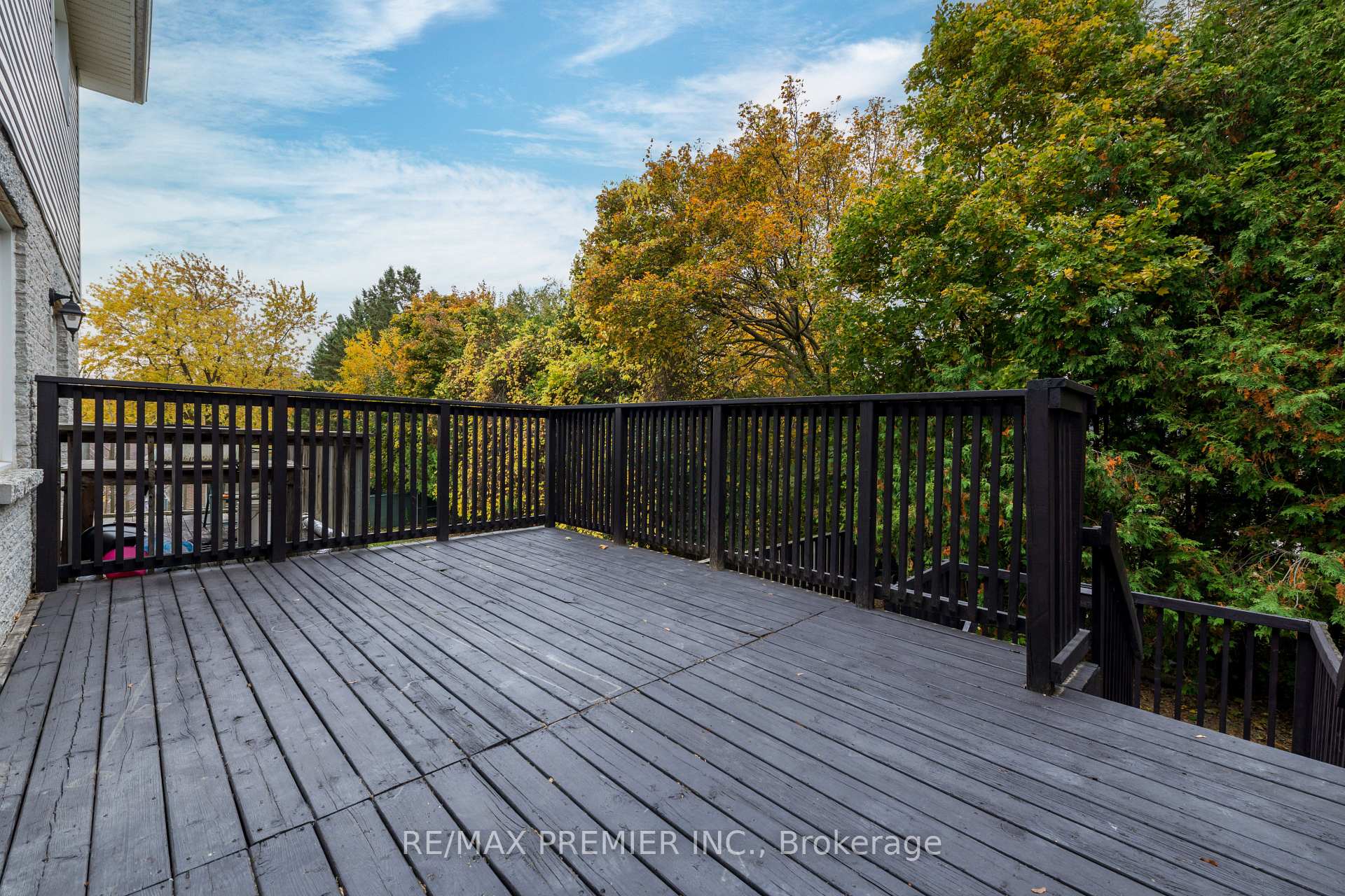 Photo 24 of 352 Duckworth Street, Barrie, Wellington — HOMEH