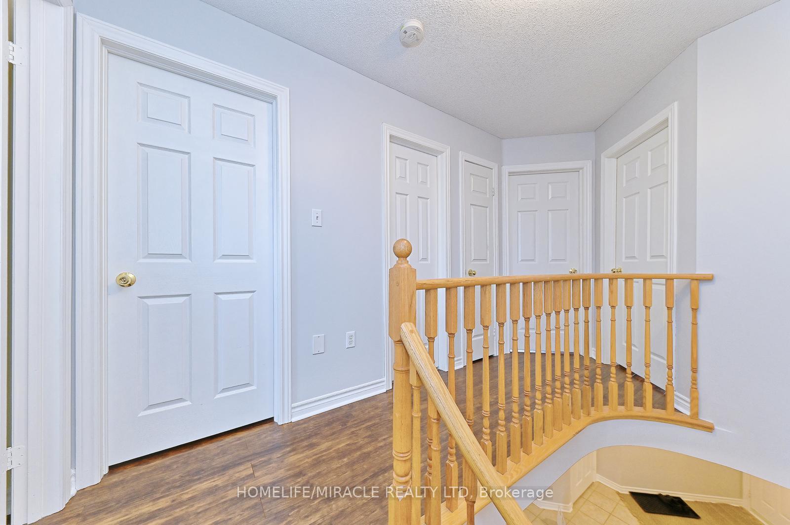 Photo 19 of 82 Stephanie Lane, Barrie, Painswick South — HOMEH