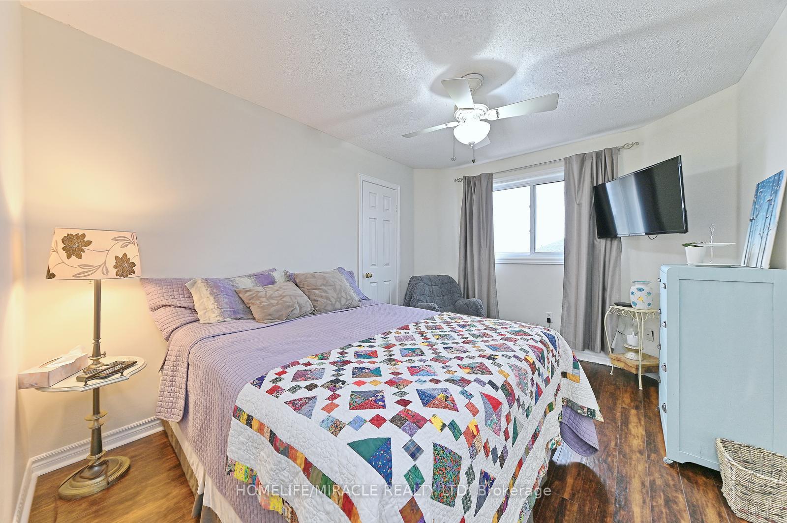 Photo 21 of 82 Stephanie Lane, Barrie, Painswick South — HOMEH